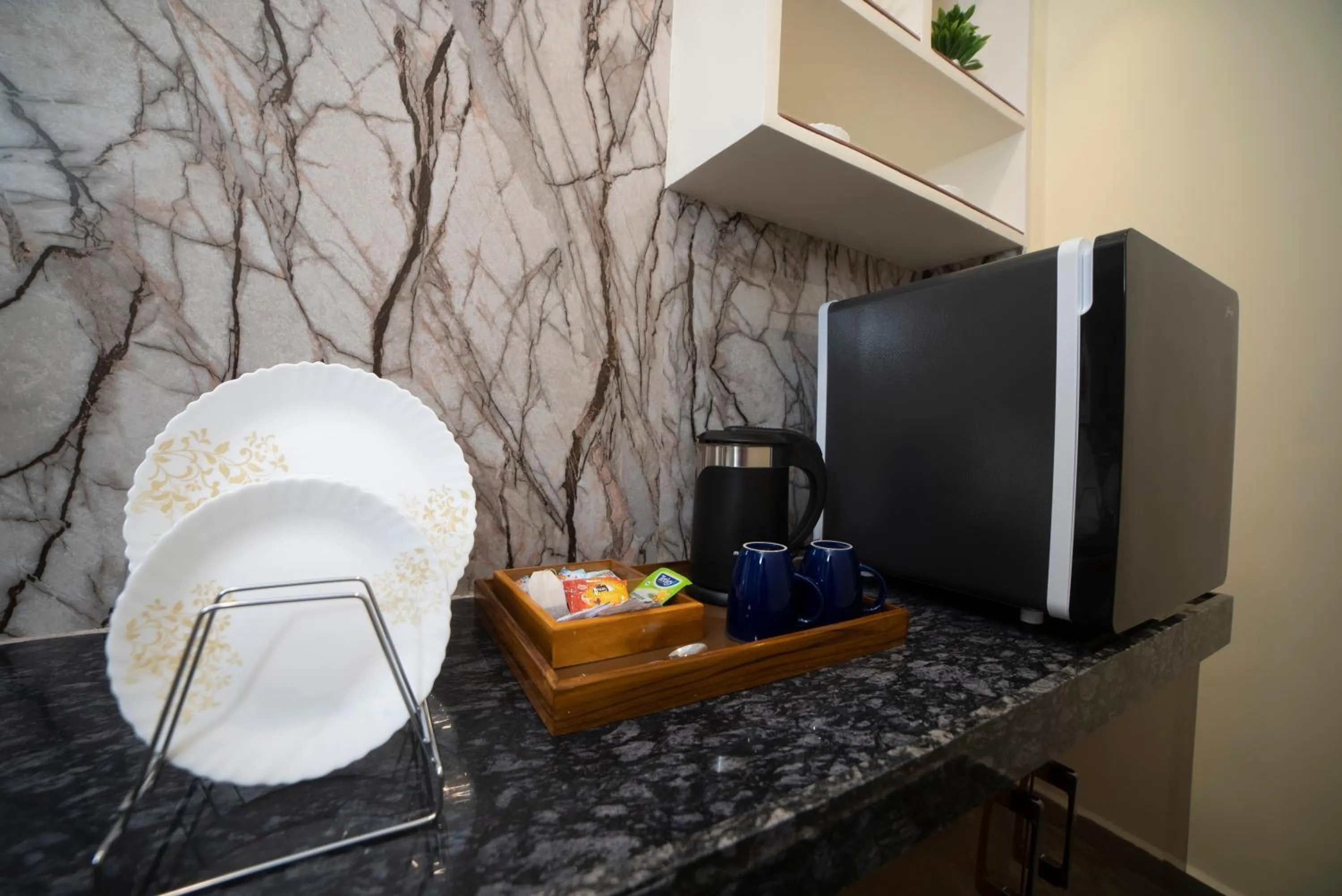 Coffee/tea facilities in MURALI KRISHNA APART HOTEL