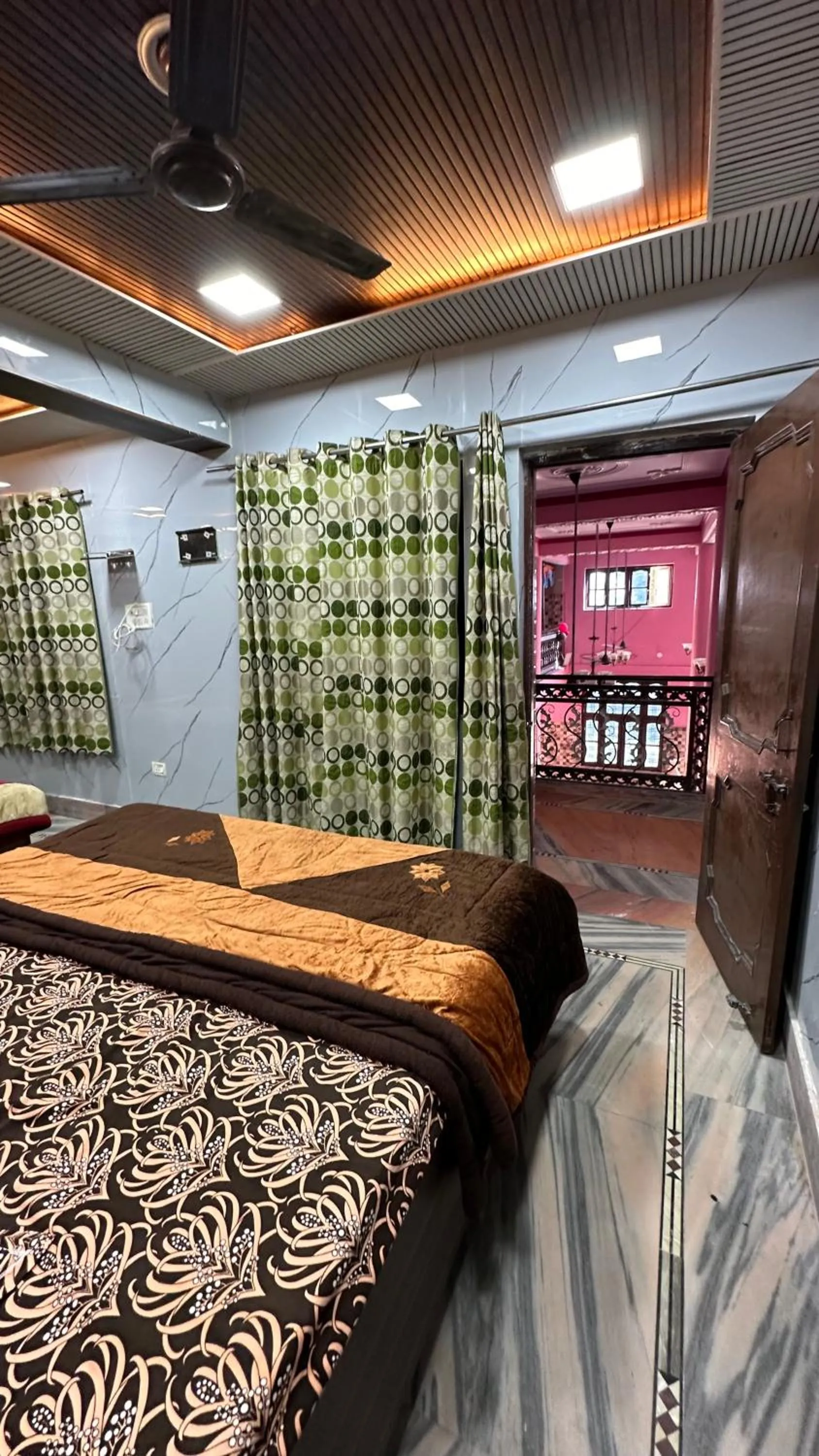 Bed in Hotel Maheshwari & Banquet Hall