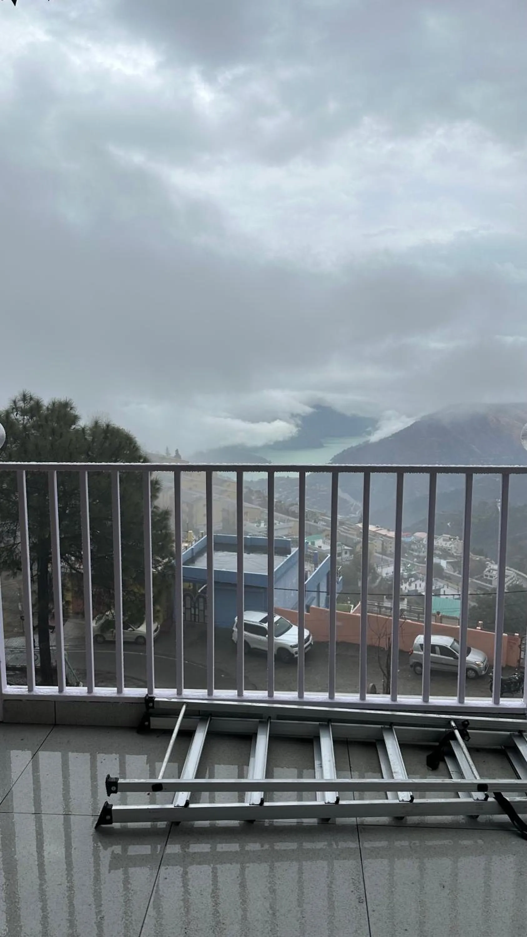 Hotel Maheshwari & Banquet Hall