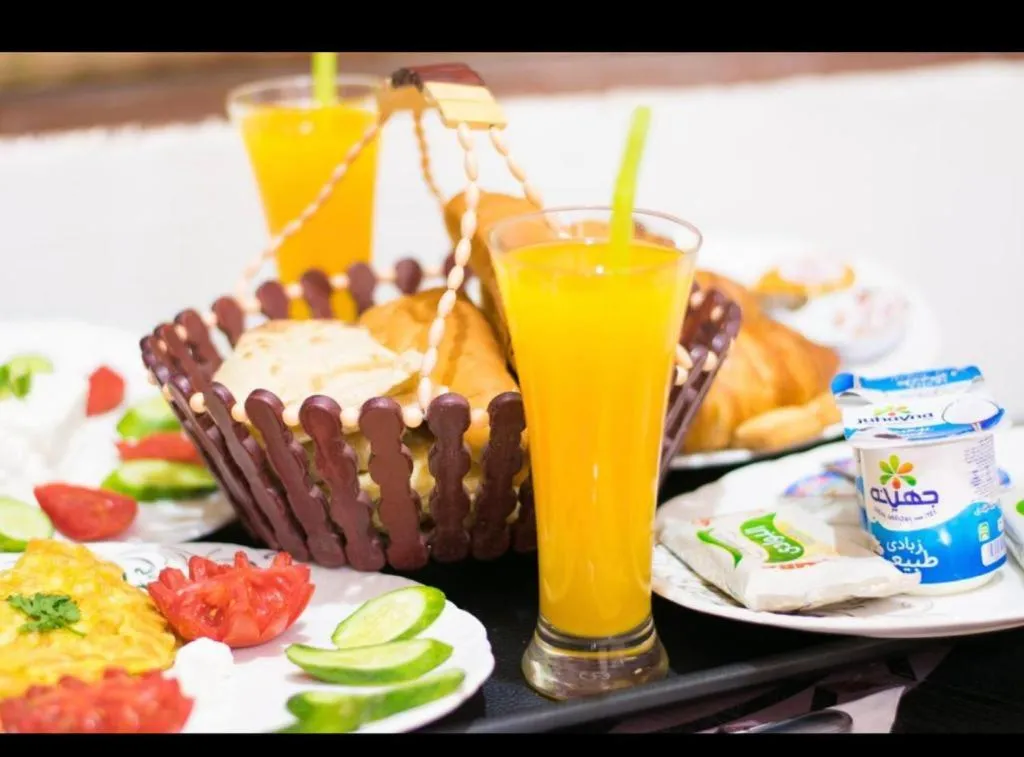 Breakfast in New palace court