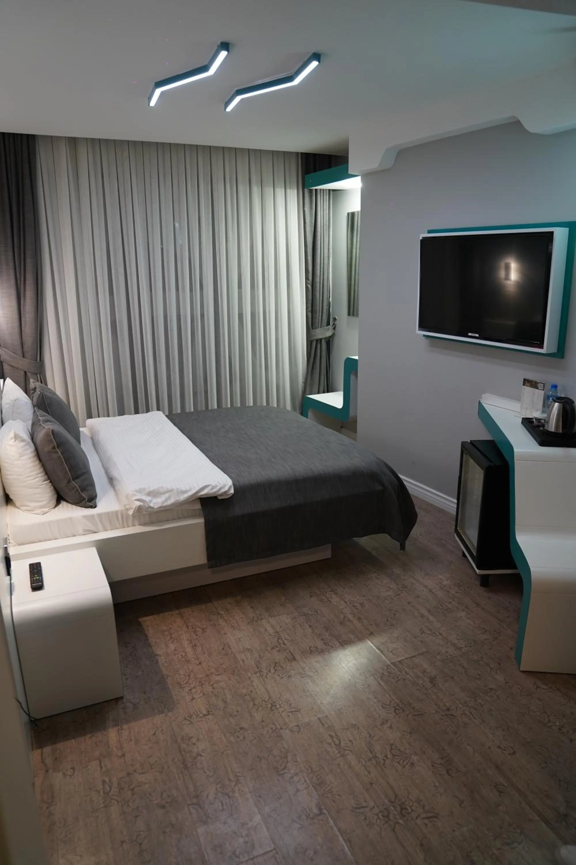 Bed in Midis Otel