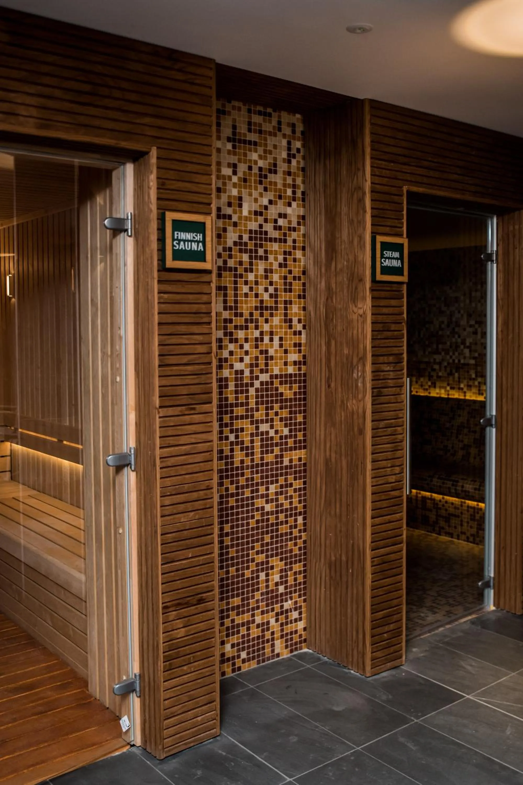 Spa and wellness centre/facilities in Almond Hotel - Adults only