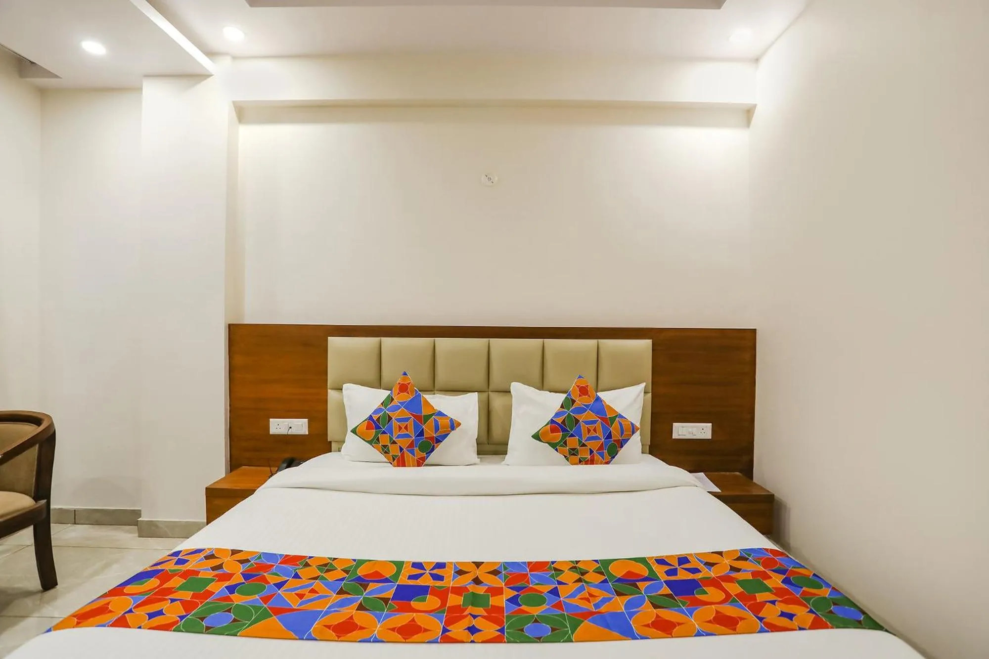 Bedroom, Bed in FabHotel Aman Sara