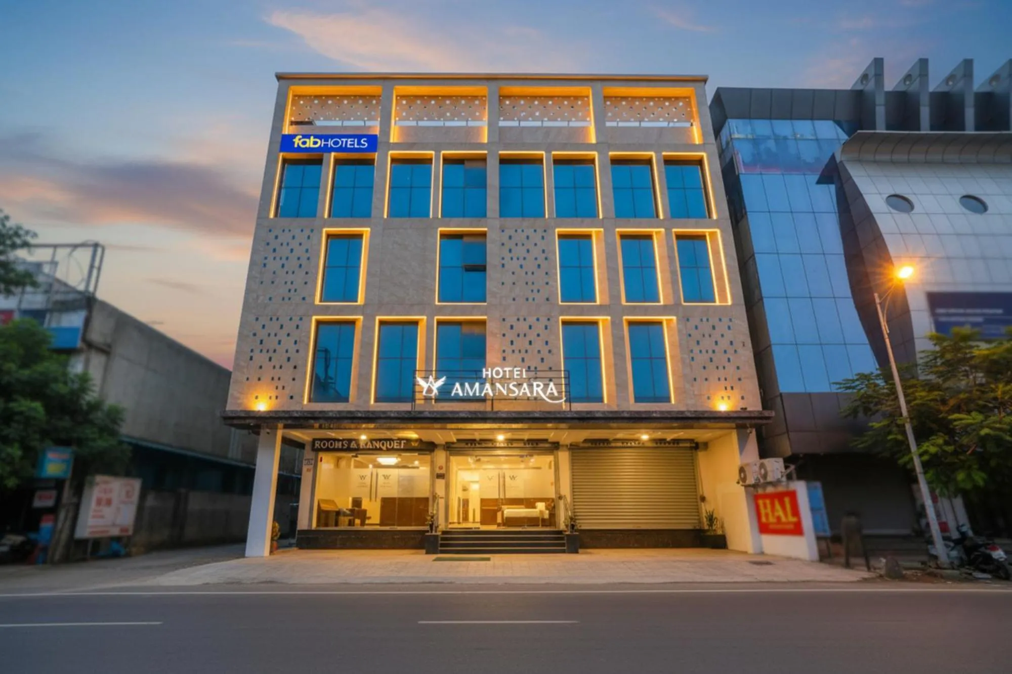 Property building in Via Aman Sara