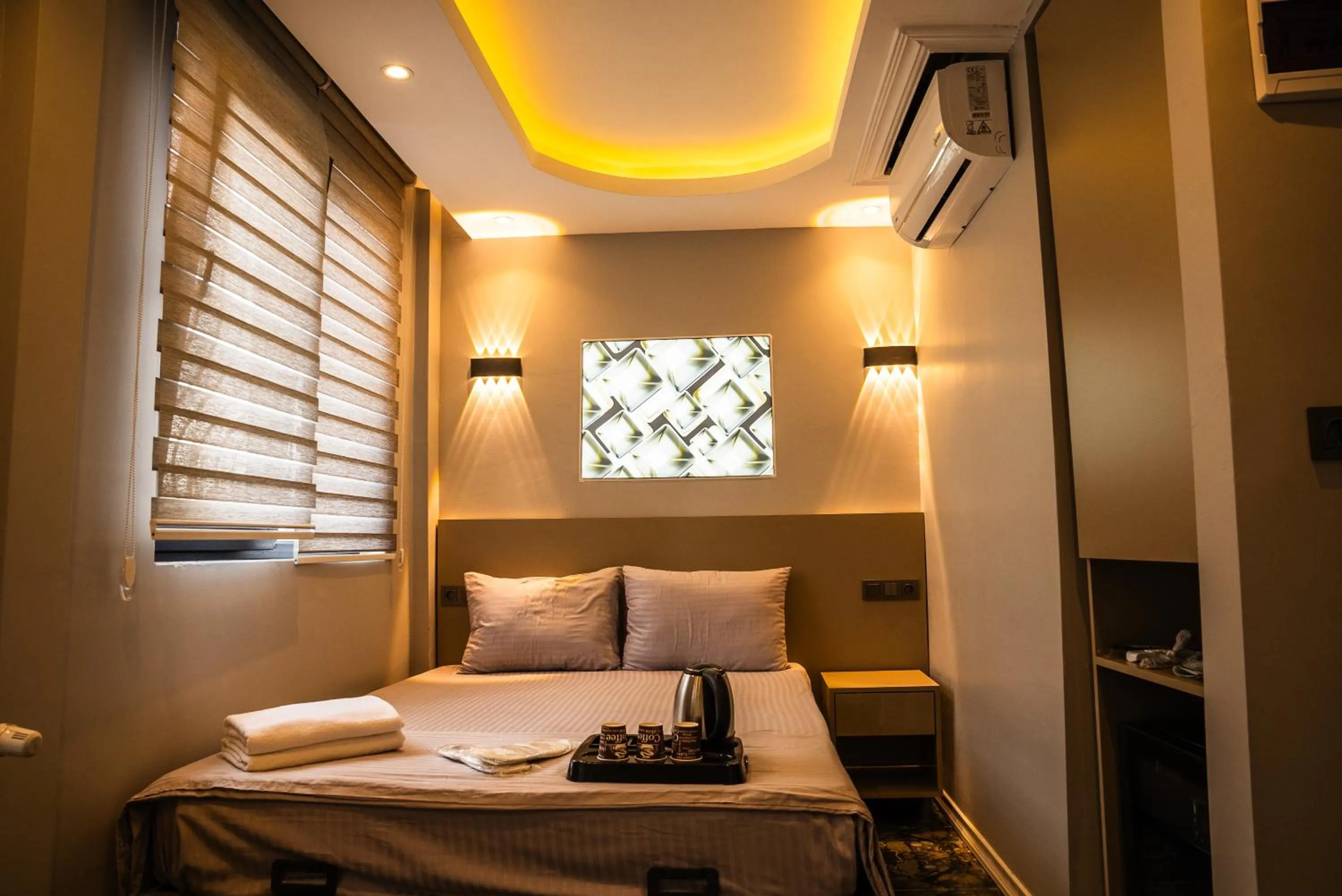 Bed in CK PALACE Hotel