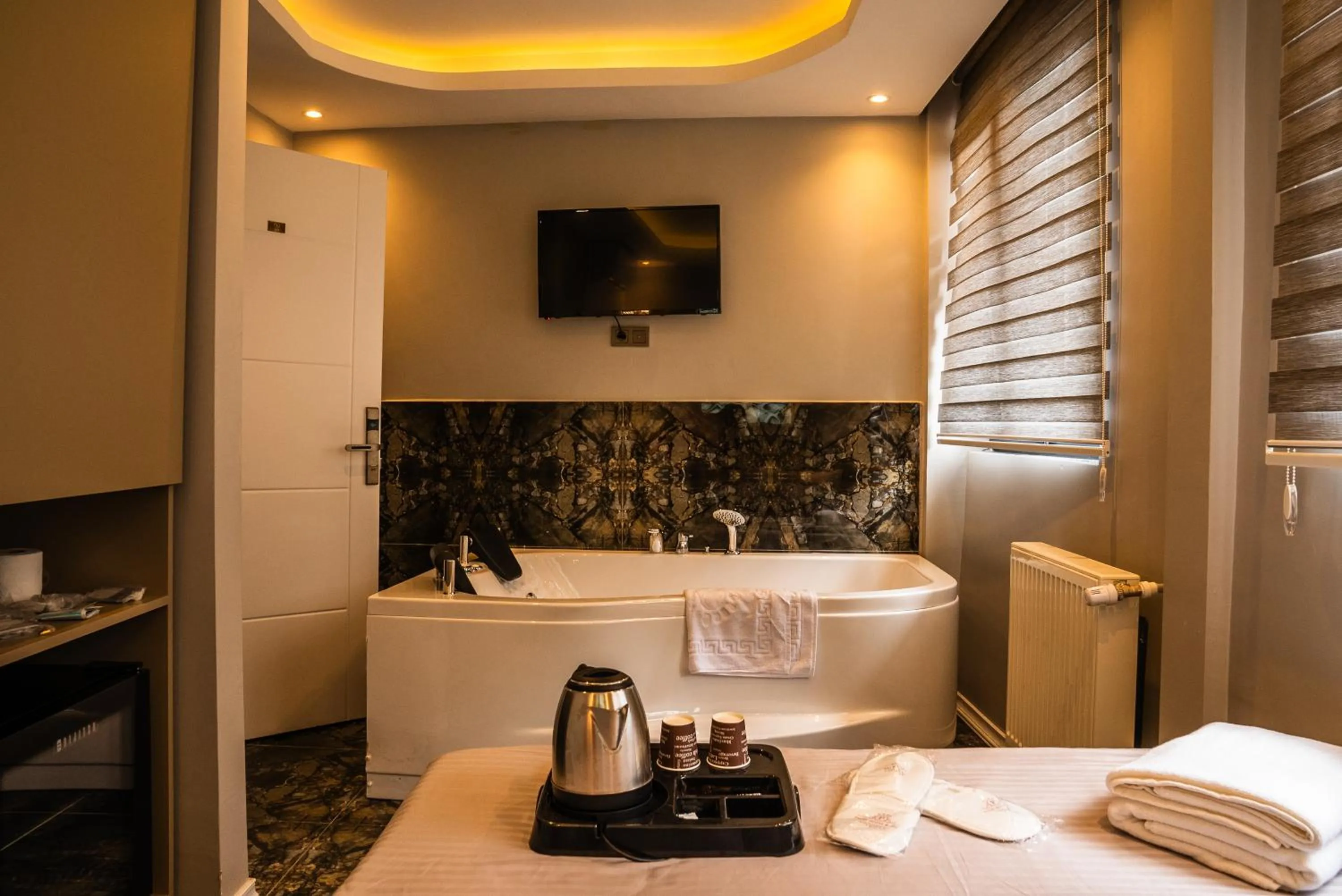 Bed in CK PALACE Hotel