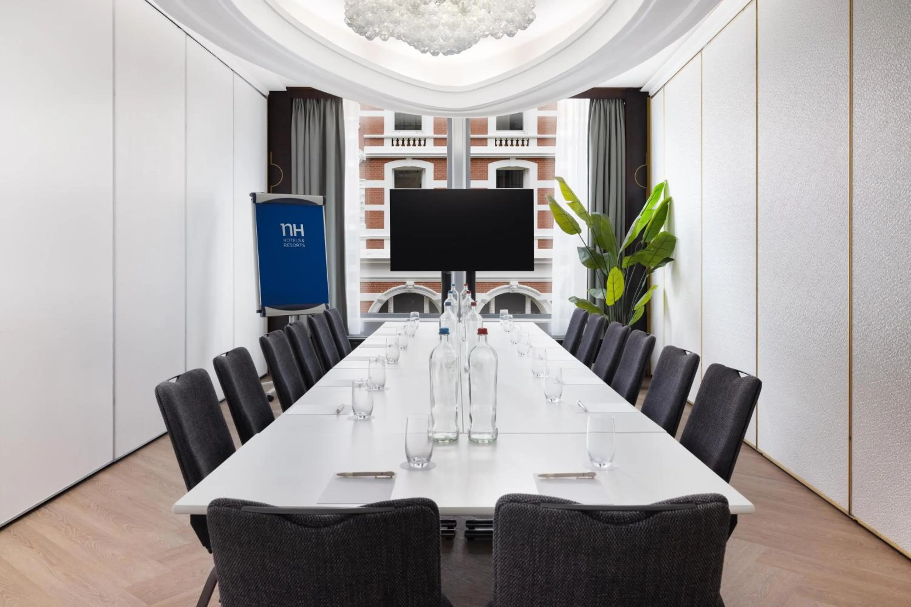 Meeting/conference room in NH Amsterdam Caransa