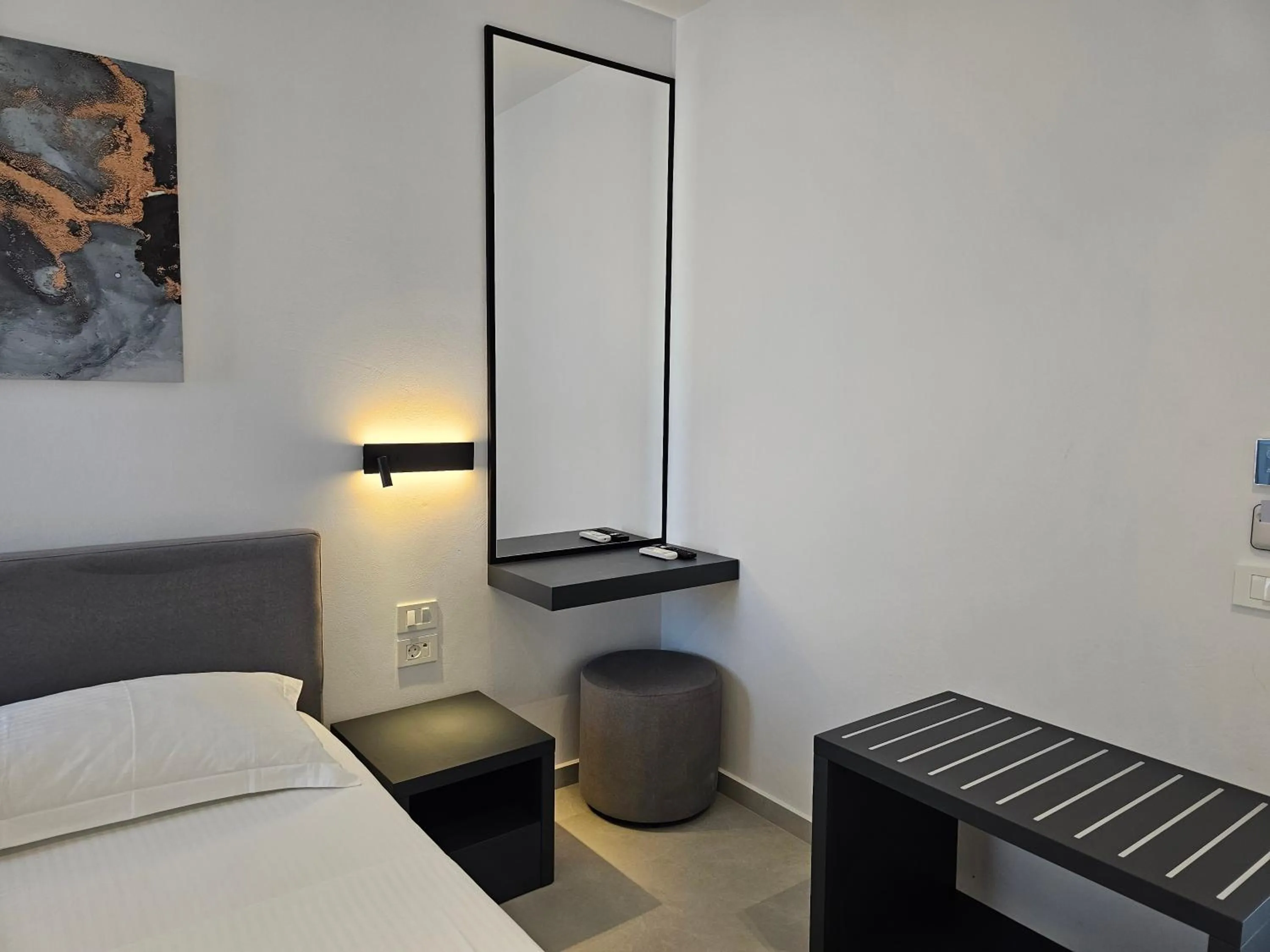 Bed in Adele Hotel Ksamil