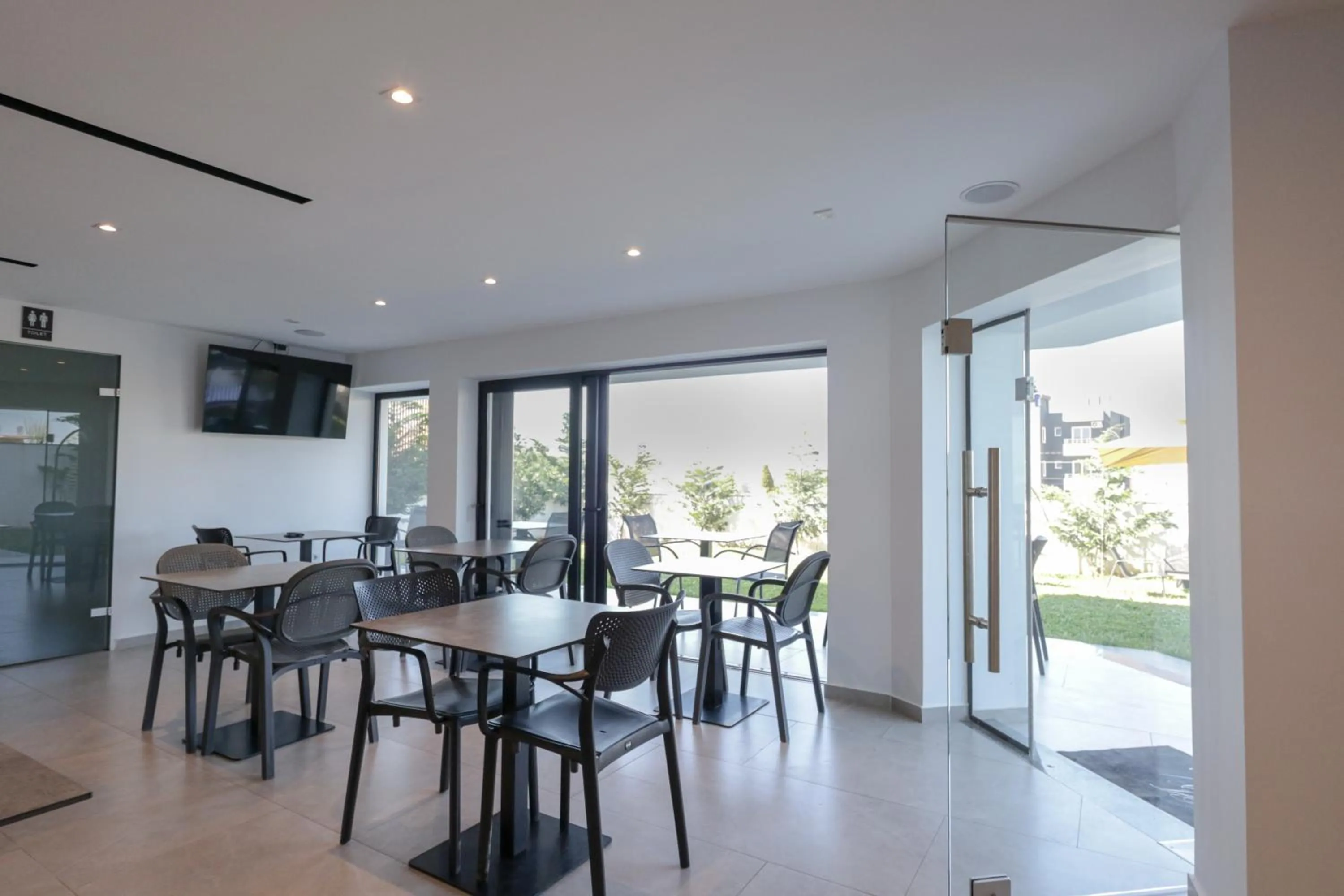 Adele Hotel Ksamil