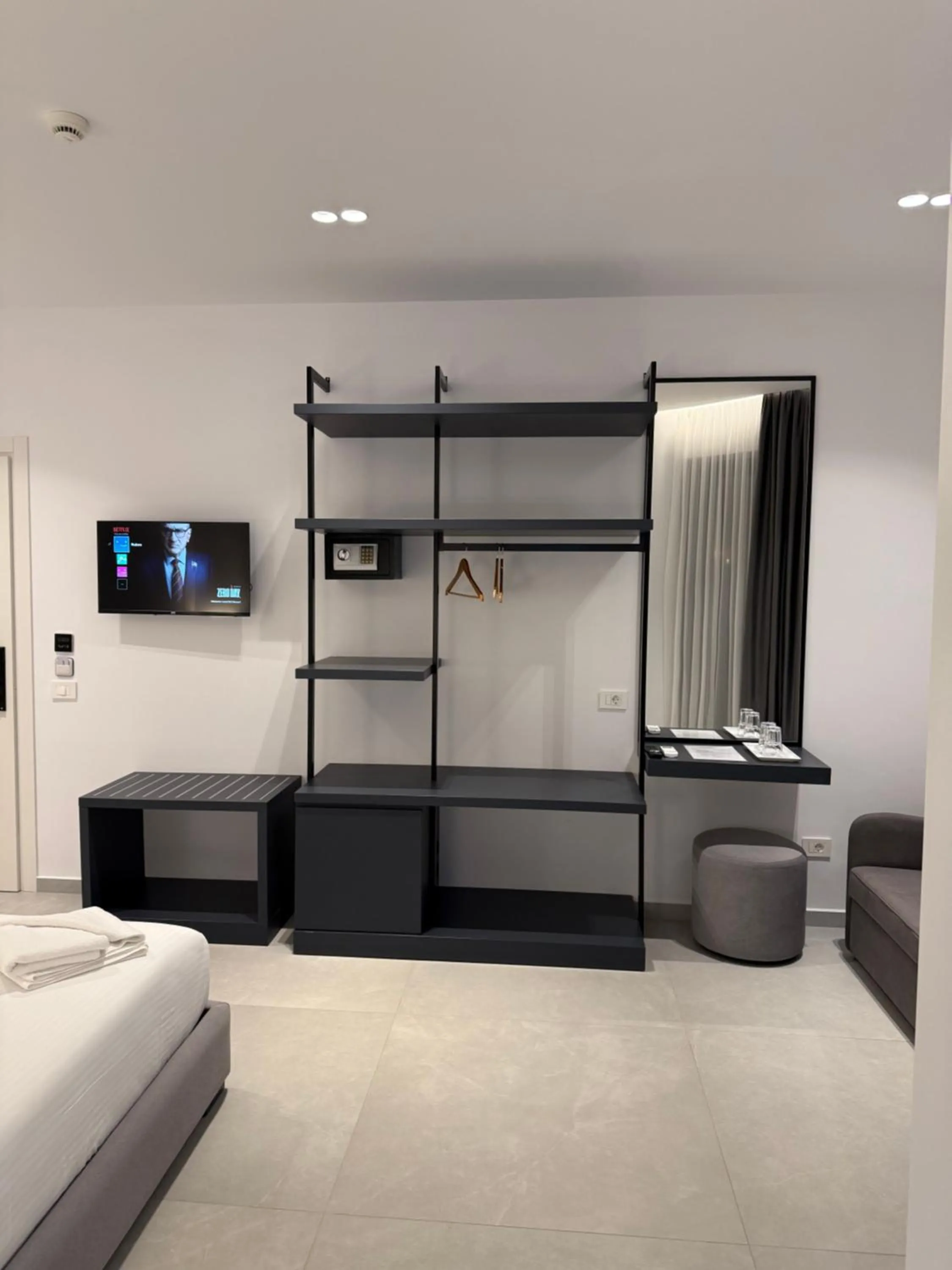 Bed in Adele Hotel Ksamil