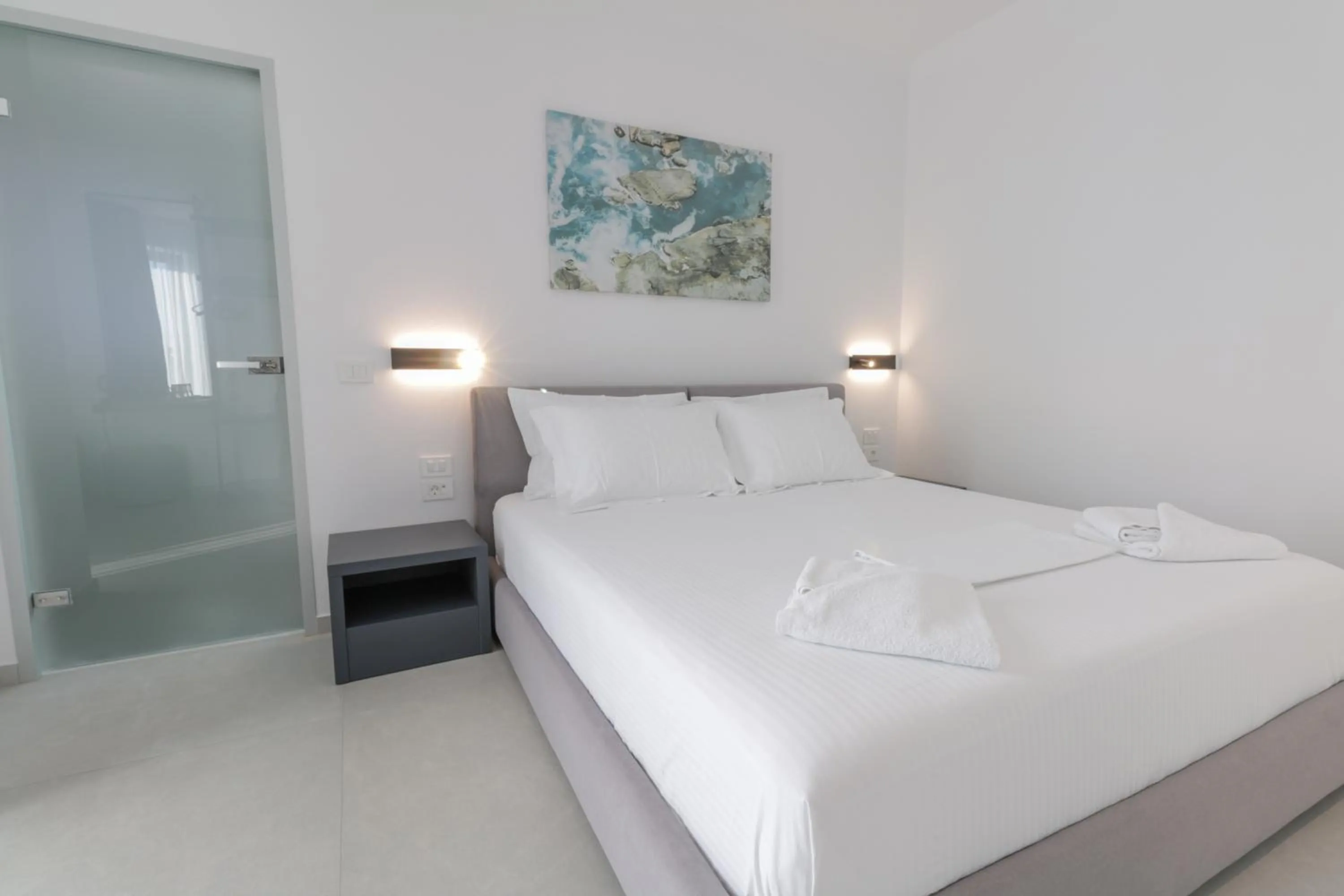 Bed in Adele Hotel Ksamil