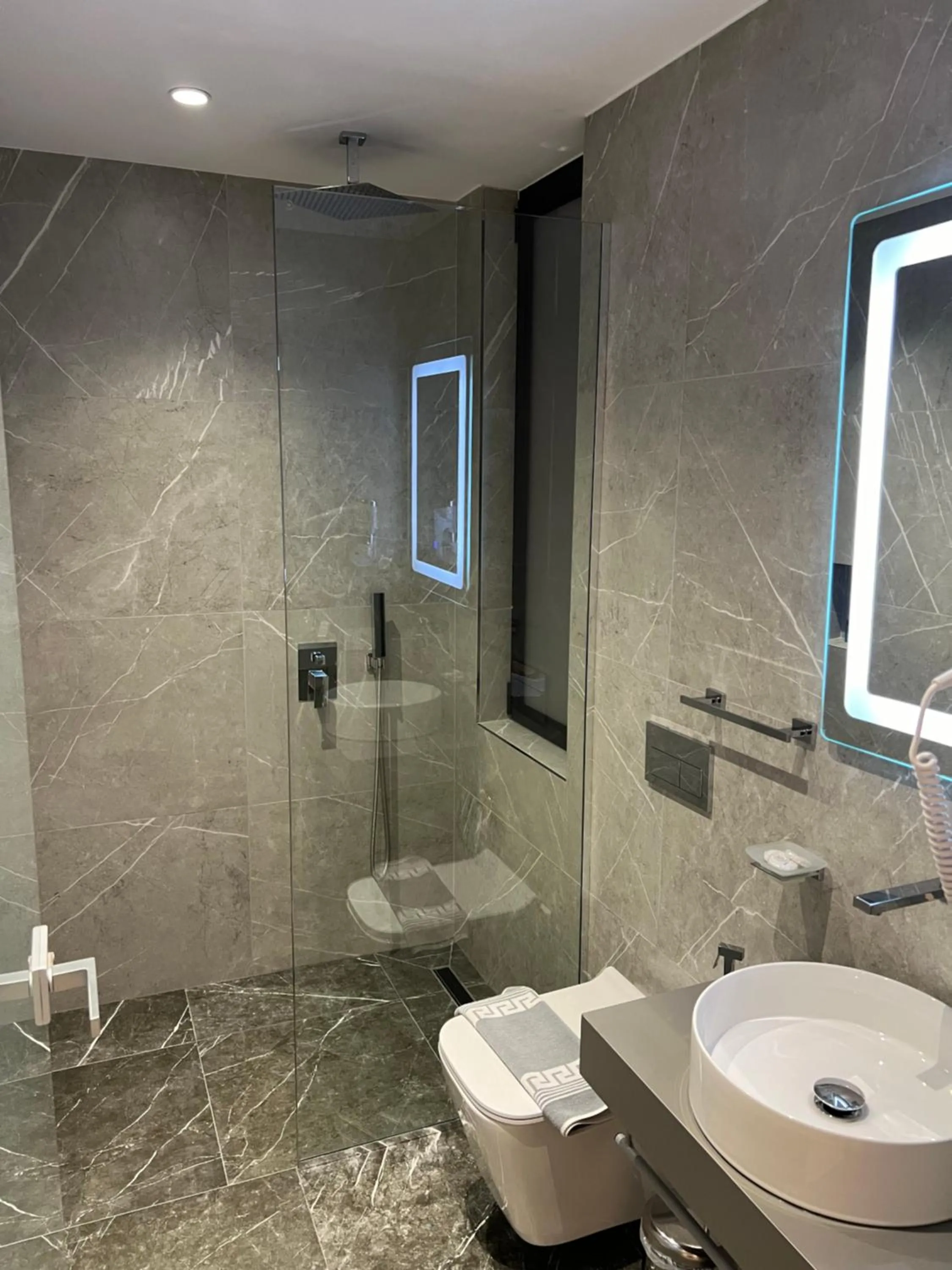 Adele Hotel Ksamil