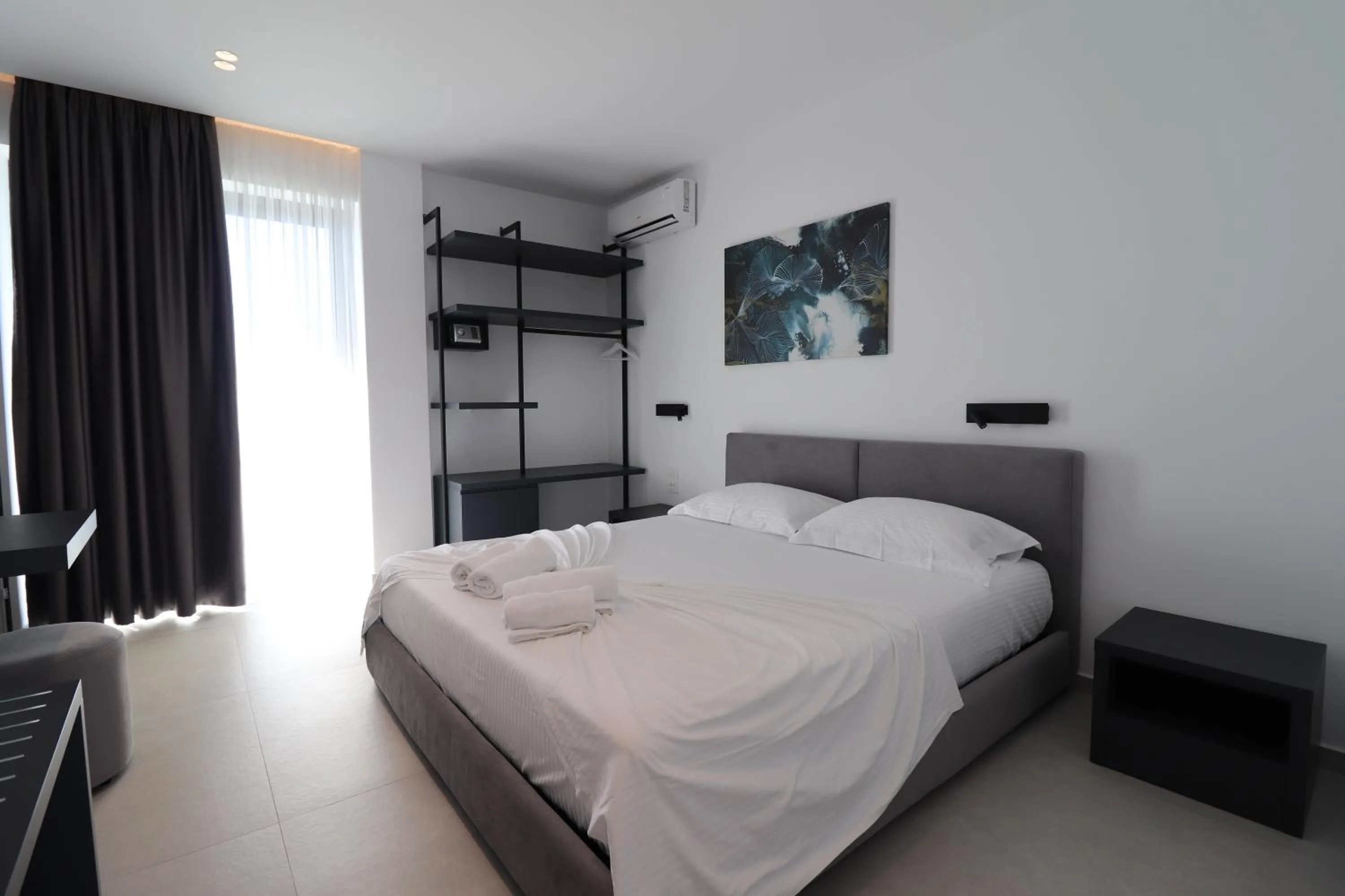 Bed in Adele Hotel Ksamil
