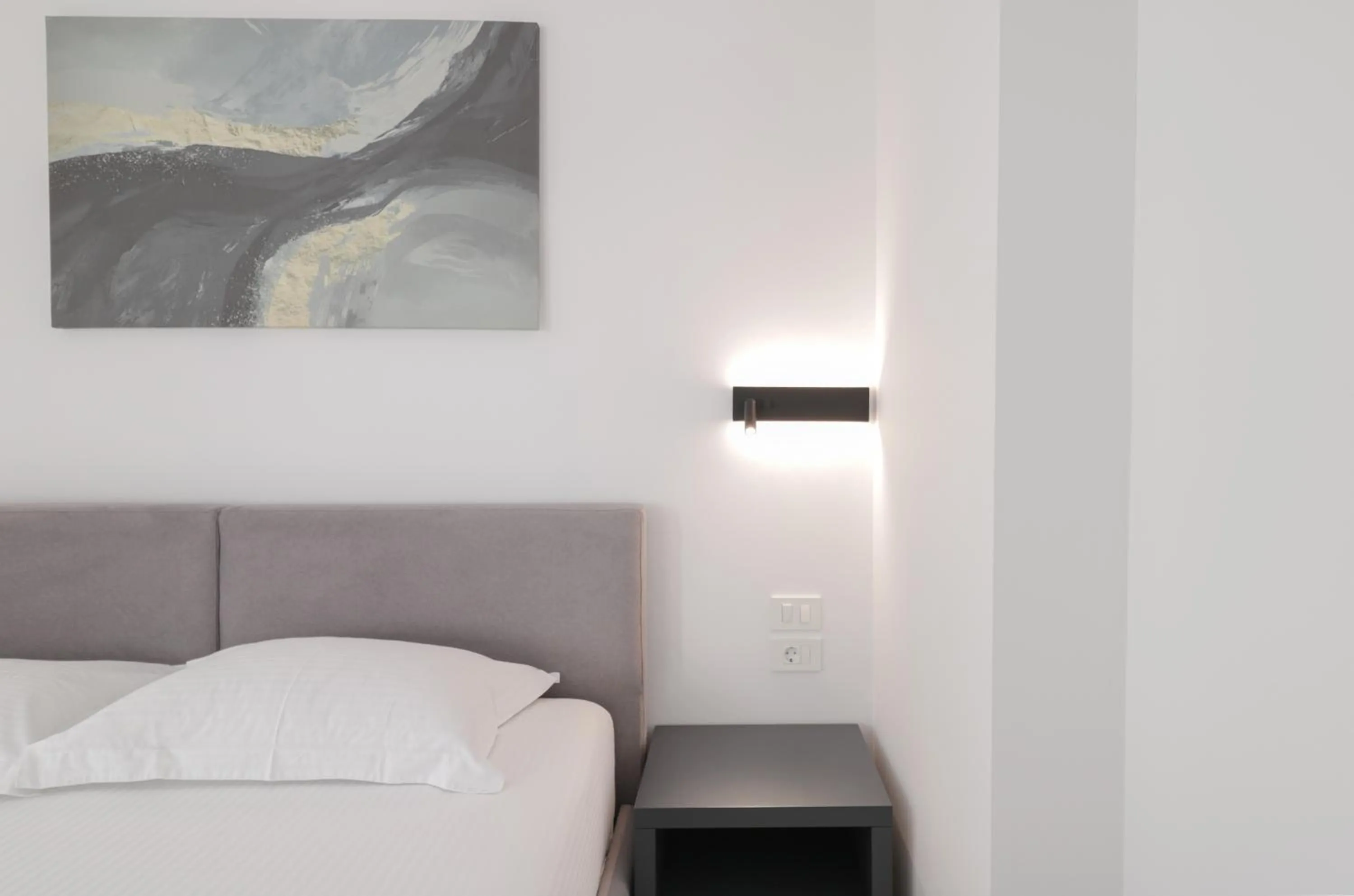 Bed in Adele Hotel Ksamil