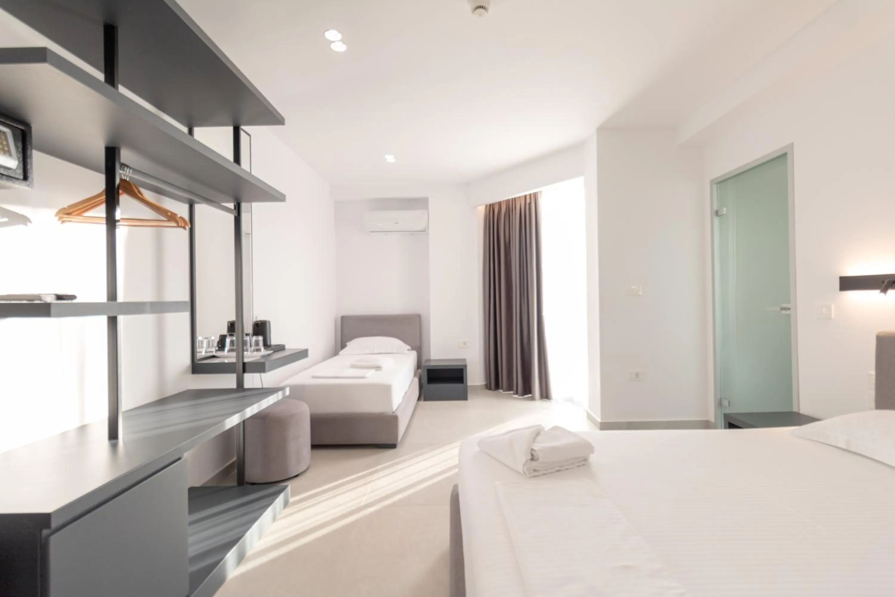 Bed in Adele Hotel Ksamil