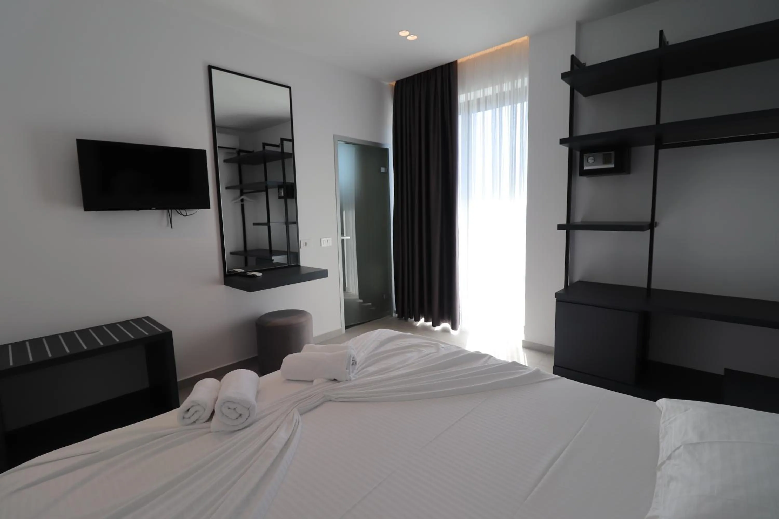 Bed in Adele Hotel Ksamil