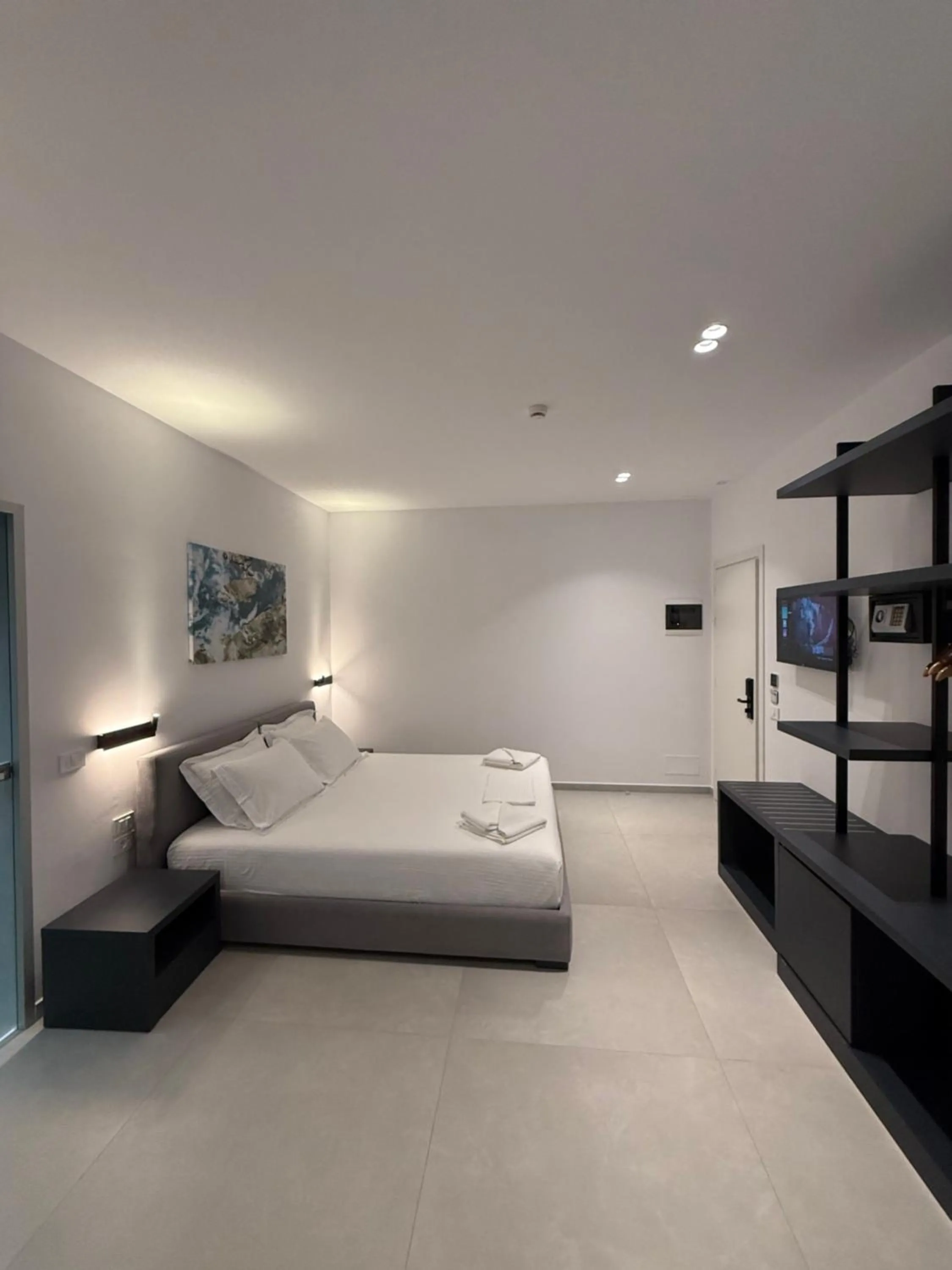 Bed in Adele Hotel Ksamil