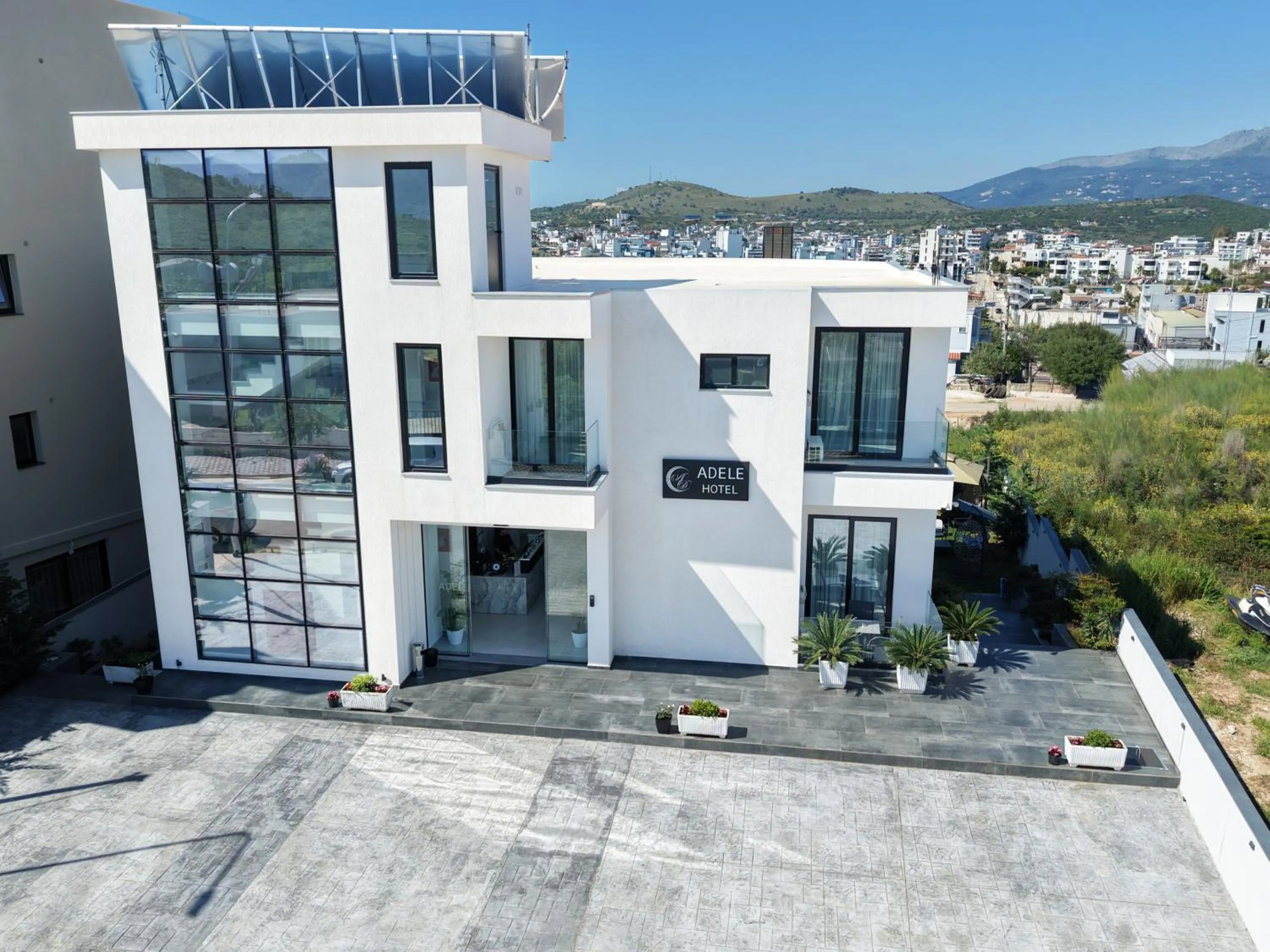 Adele Hotel Ksamil