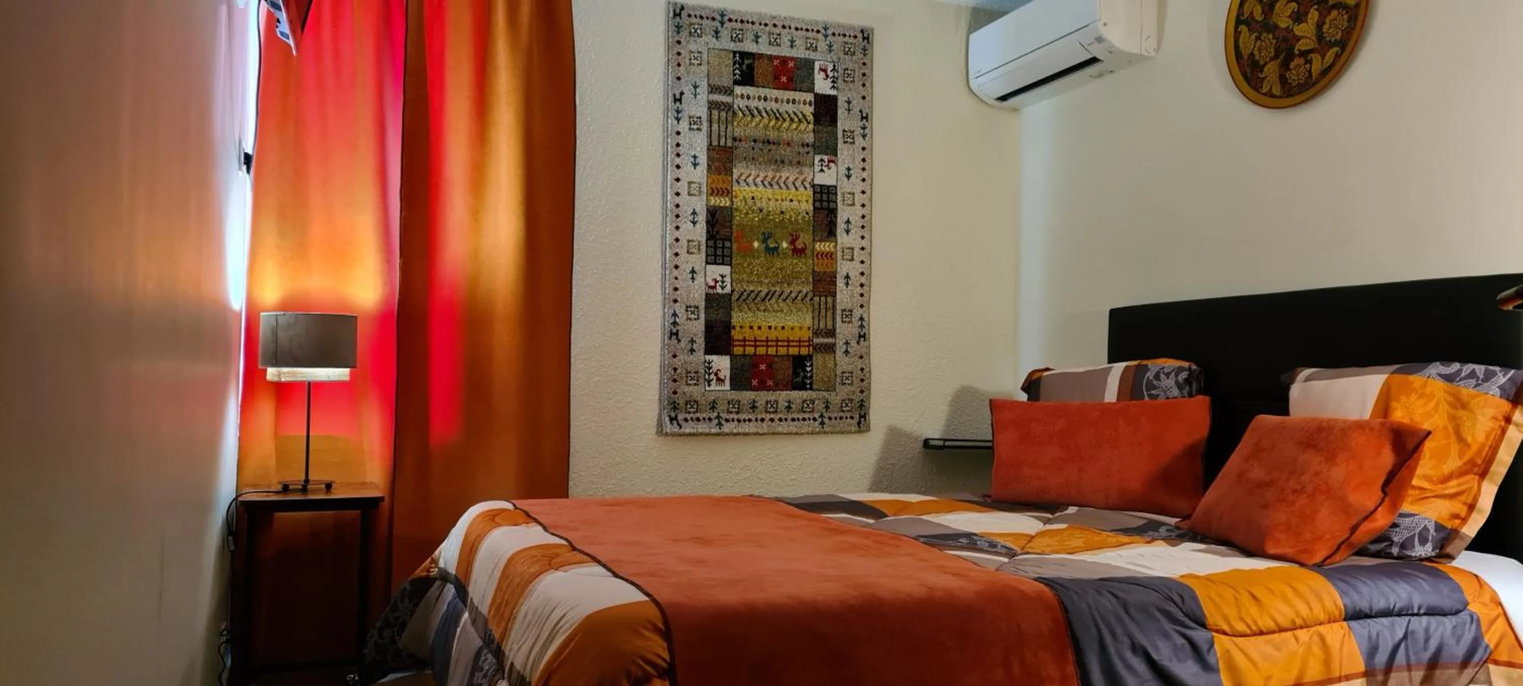 Bedroom, Bed in Hôtel L'Etoile Aéroport - A61