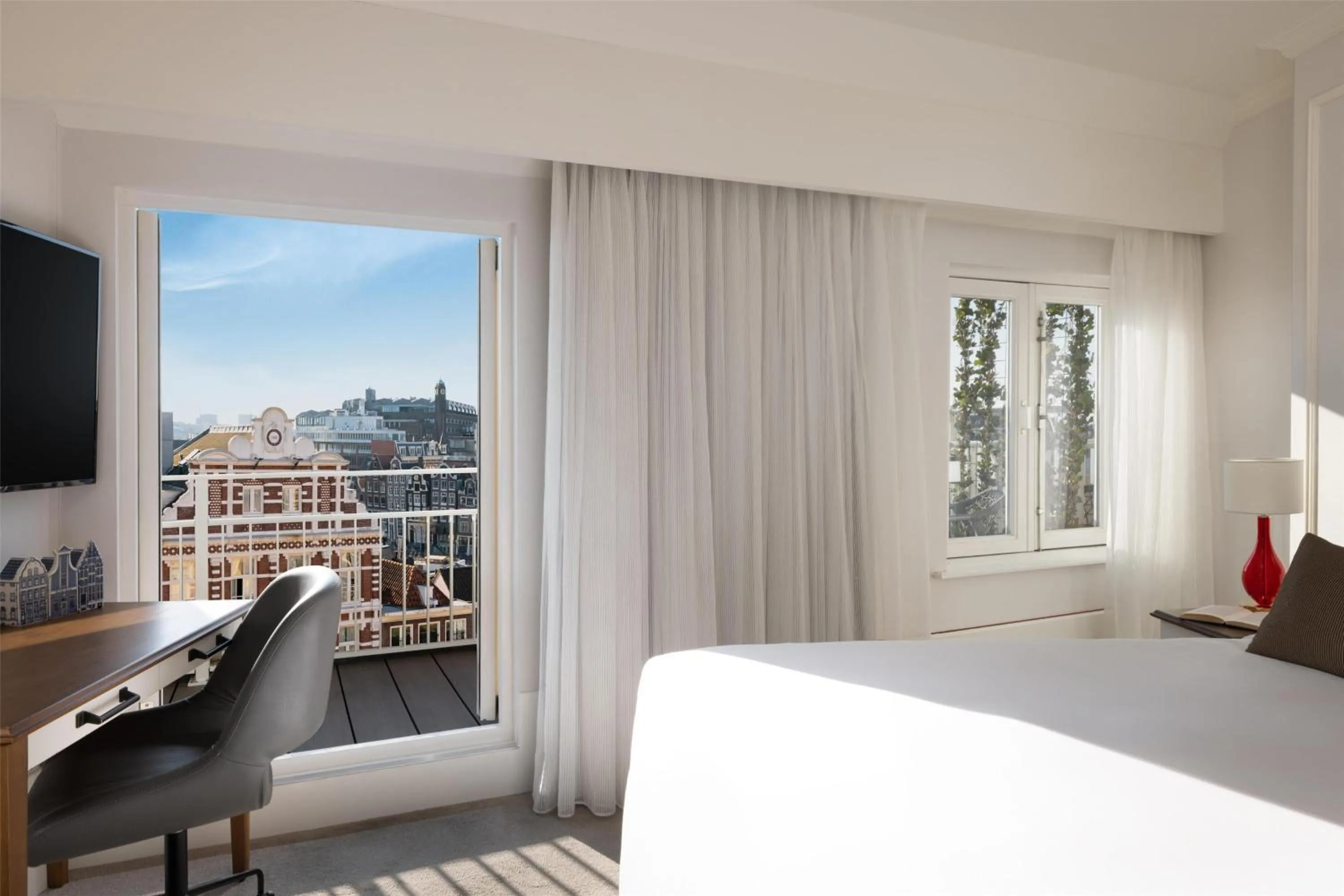 Other, Bed in Tivoli Doelen Amsterdam Hotel