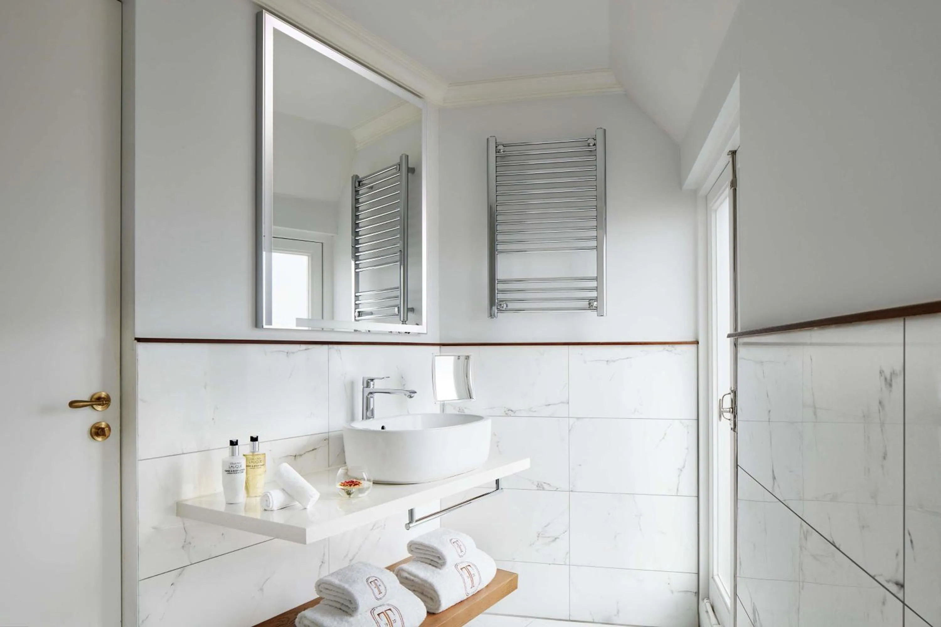 Bathroom in Tivoli Doelen Amsterdam Hotel