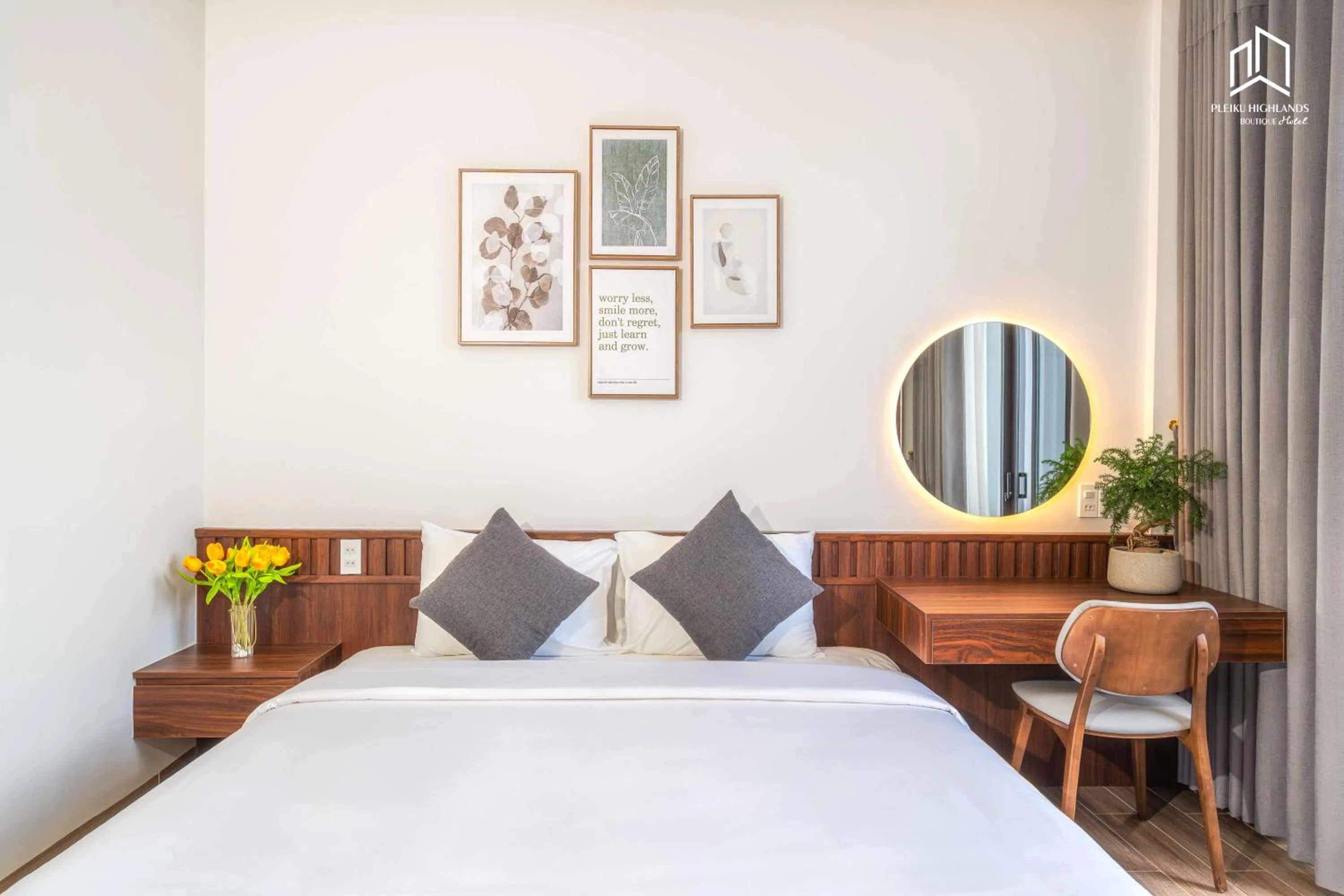 Photo of the whole room, Bed in PLEIKU HIGHLANDS BOUTIQUE HOTEL