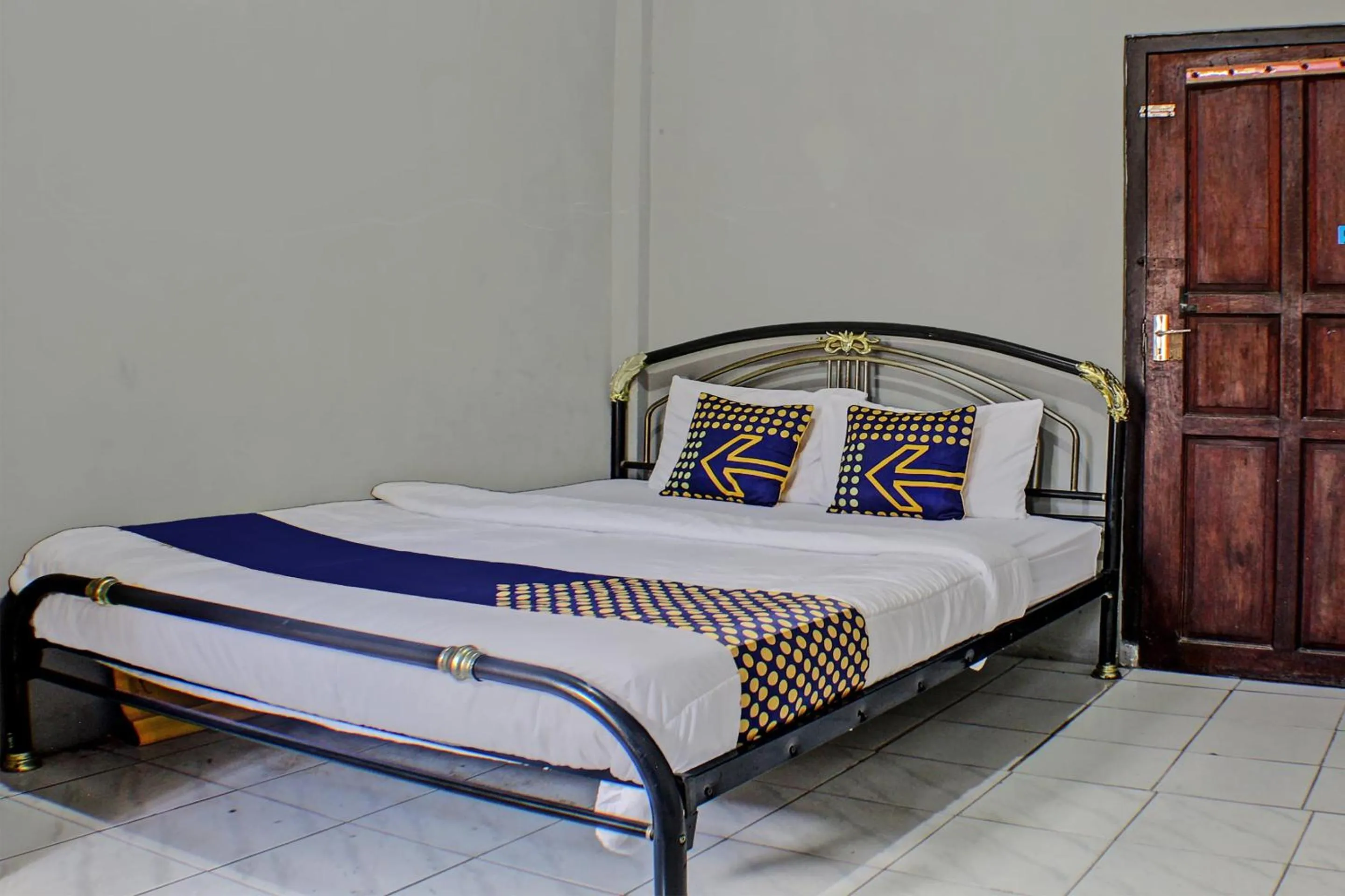 Bedroom, Bed in Hotel O Badar Guest House Syariah