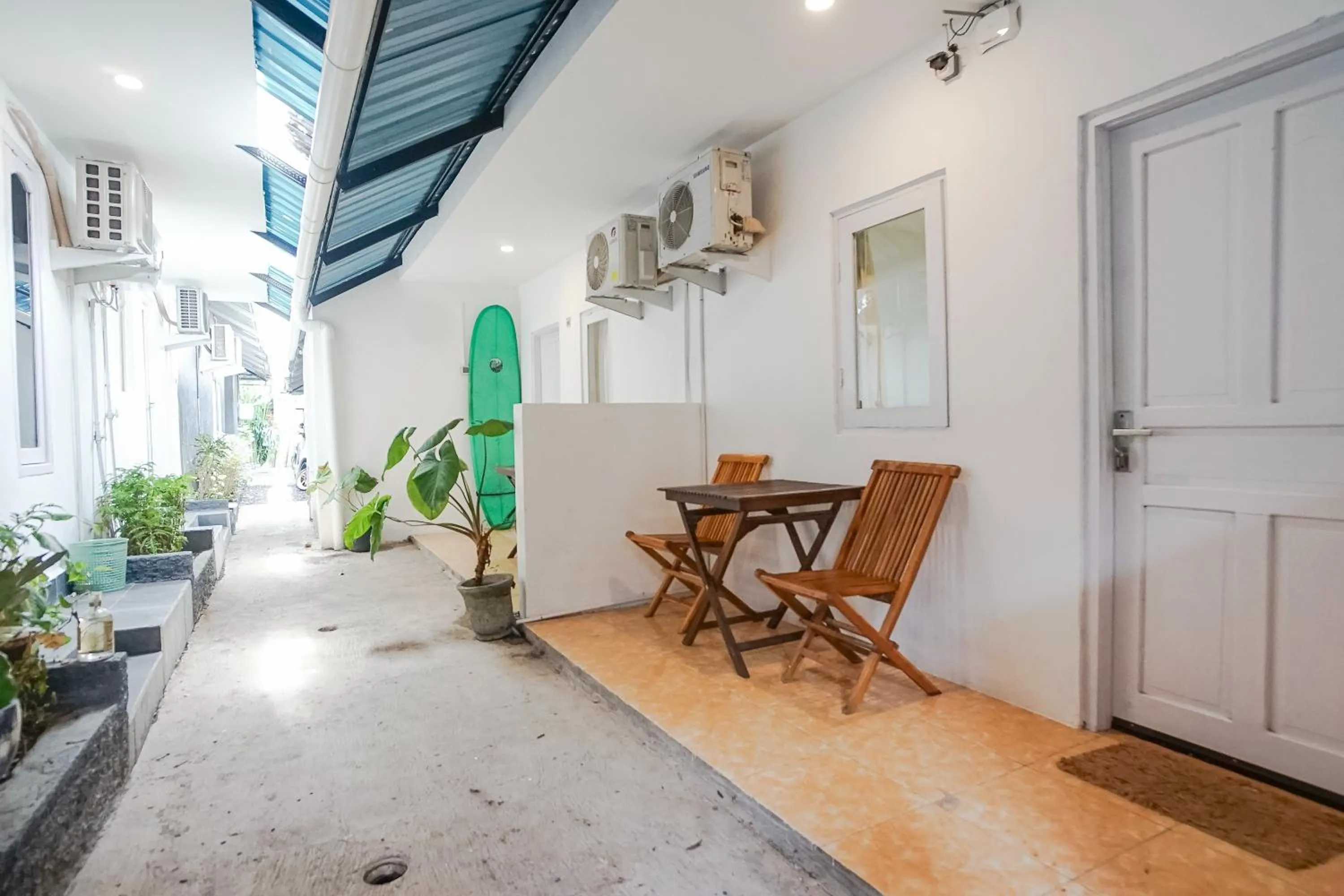 Dining area in Kos 168 Jimbaran