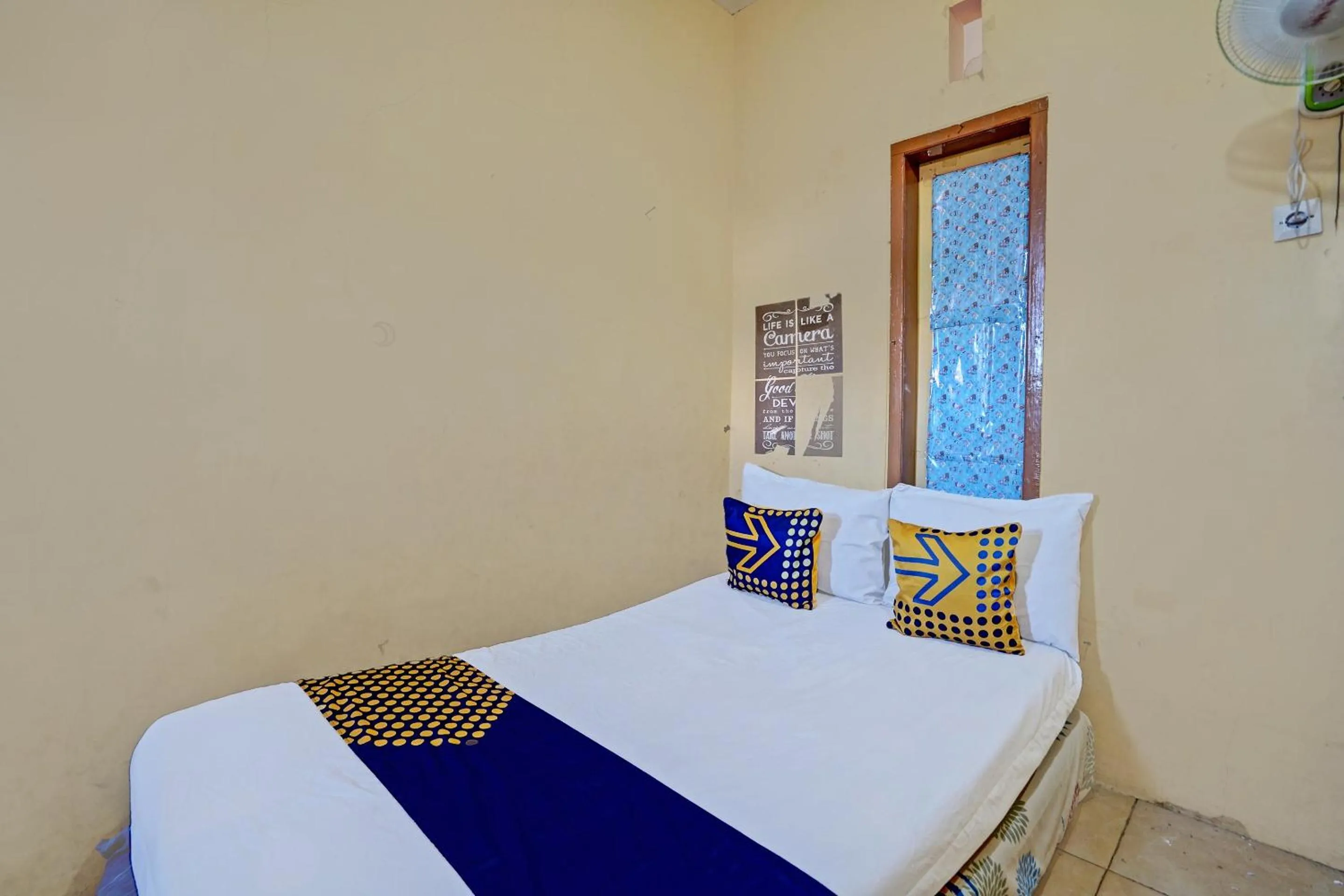 Bedroom, Bed in Hotel O Lili Kost SyariahNearKetapang Royal City