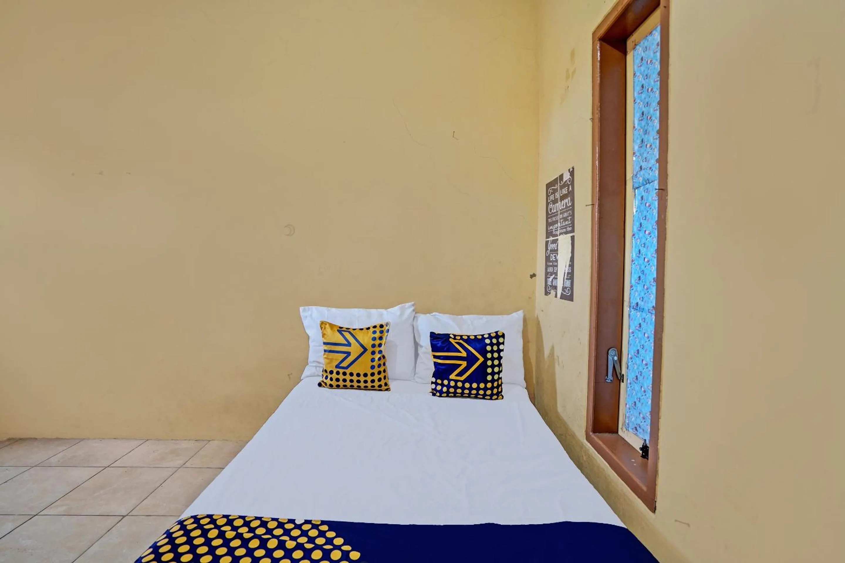 Bedroom, Bed in Hotel O Lili Kost SyariahNearKetapang Royal City