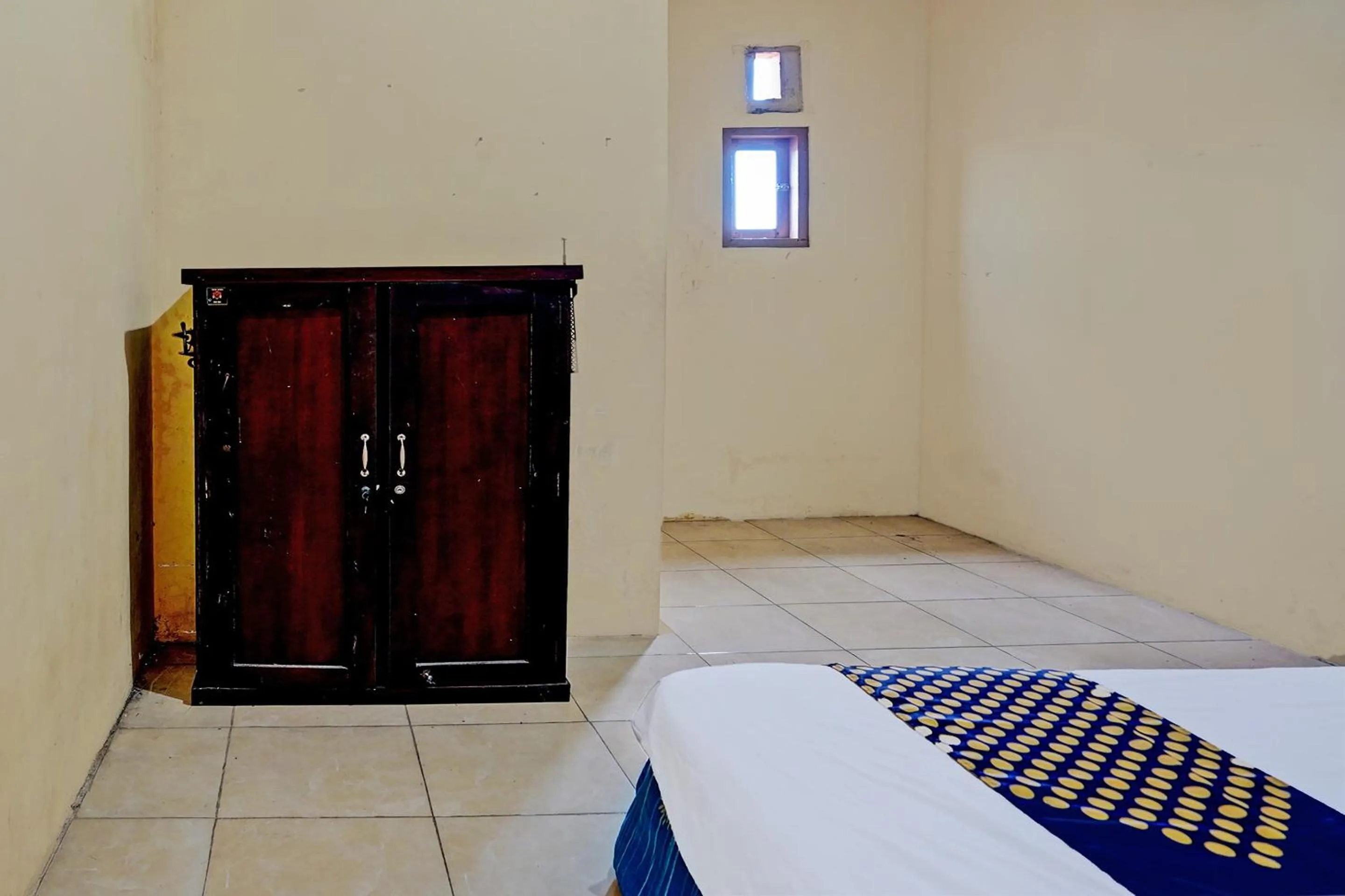 Bedroom, Bed in Hotel O Lili Kost SyariahNearKetapang Royal City