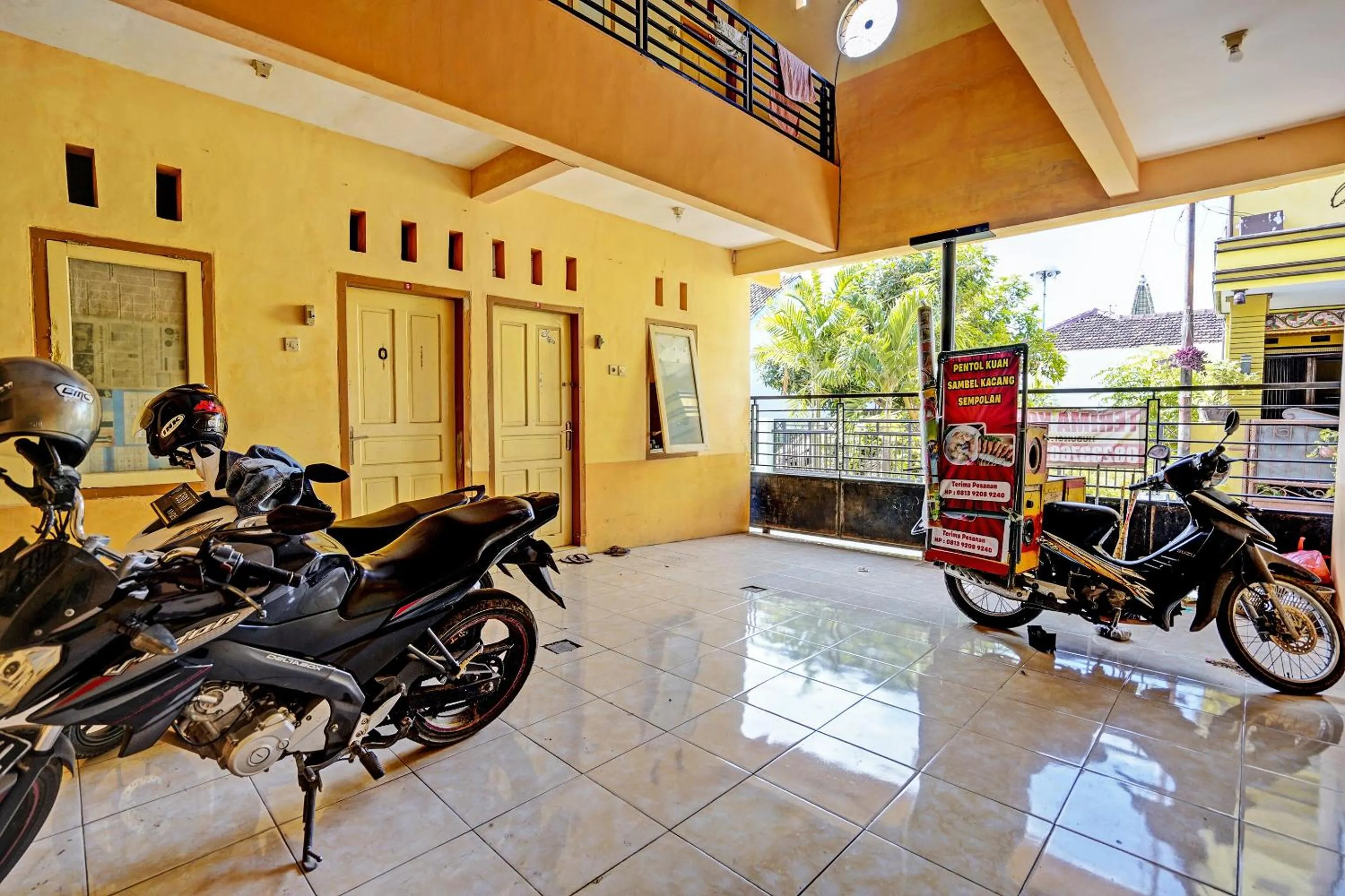Lobby or reception in Hotel O Lili Kost SyariahNearKetapang Royal City