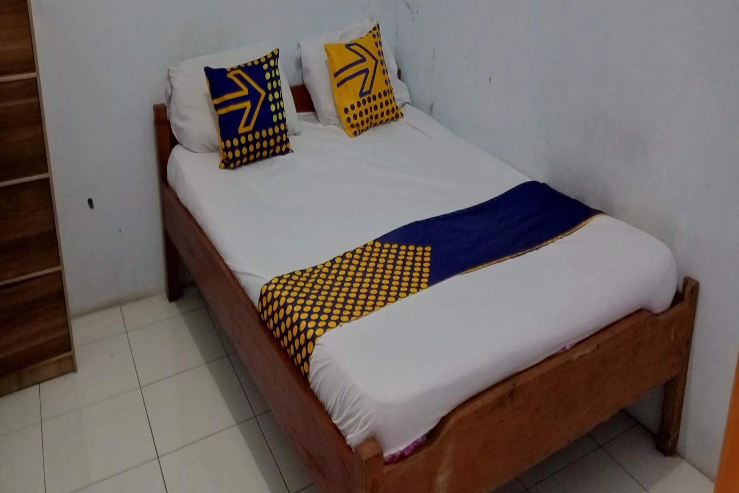Bedroom, Bed in Hotel O Kost Elisabeth Syariah