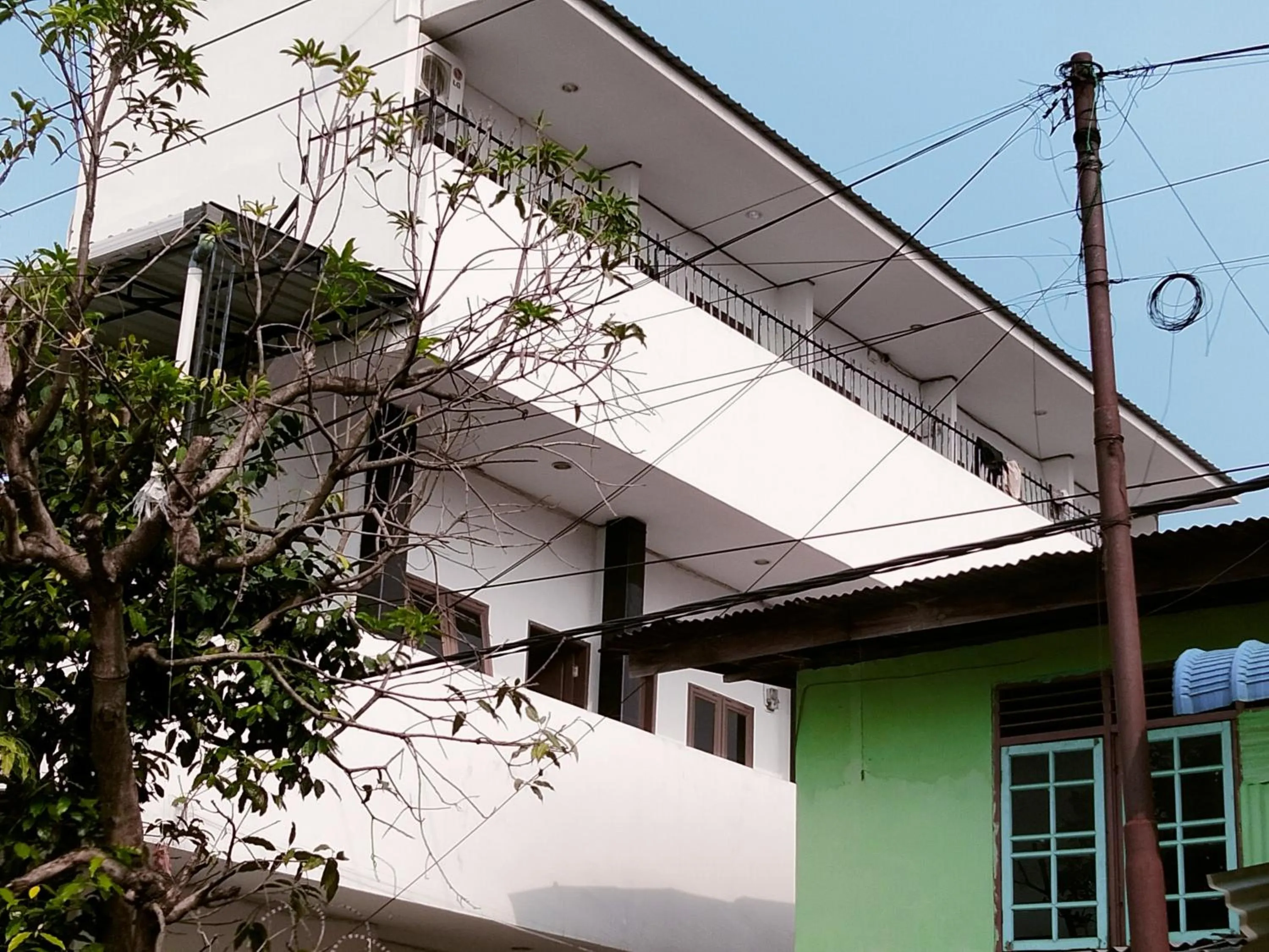 Facade/entrance in Hotel O As-sakinah Syariah 2