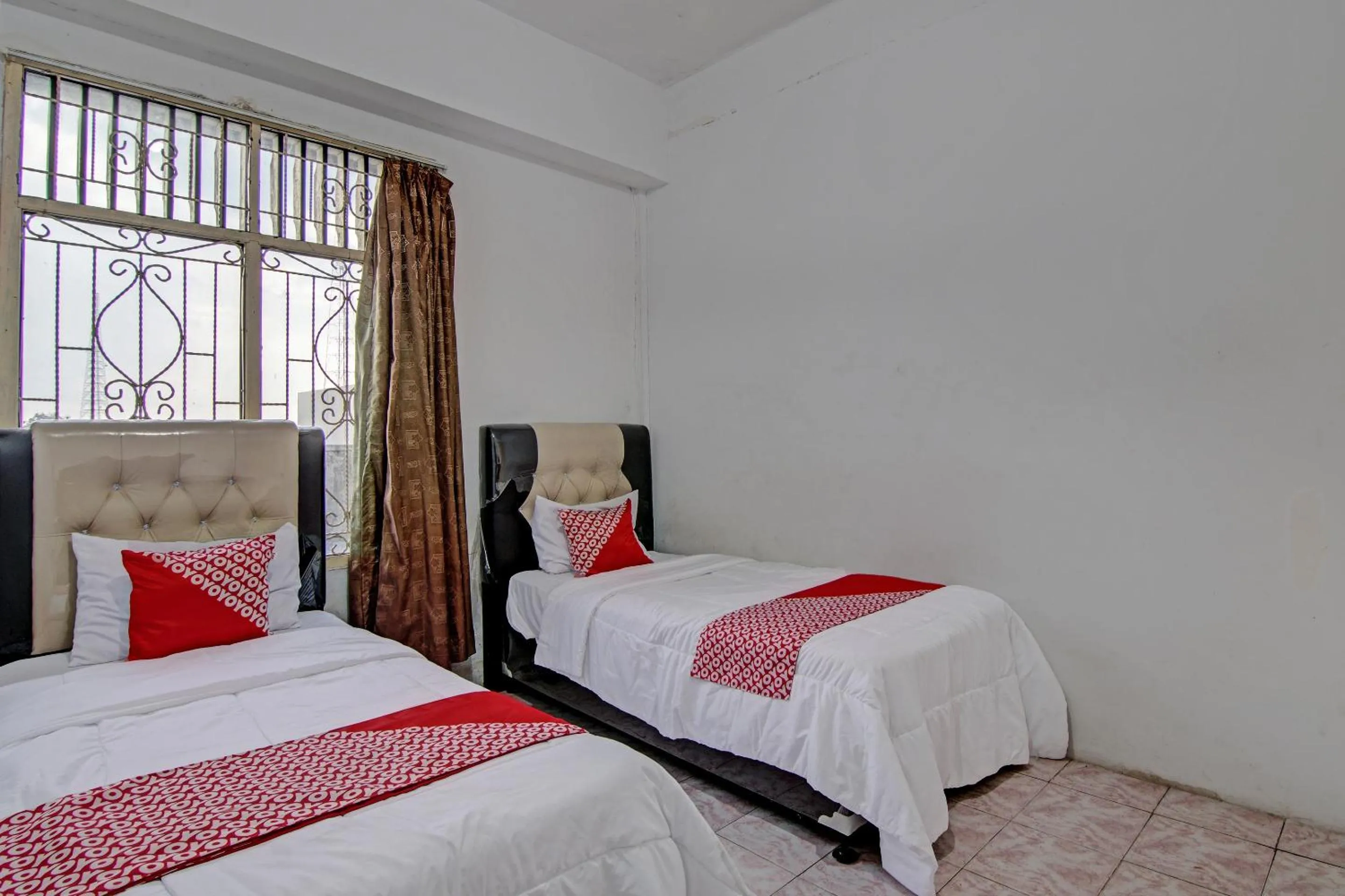 Bedroom, Bed in Hotel O Wisma 35NearTaman Wisata Polong Jopang