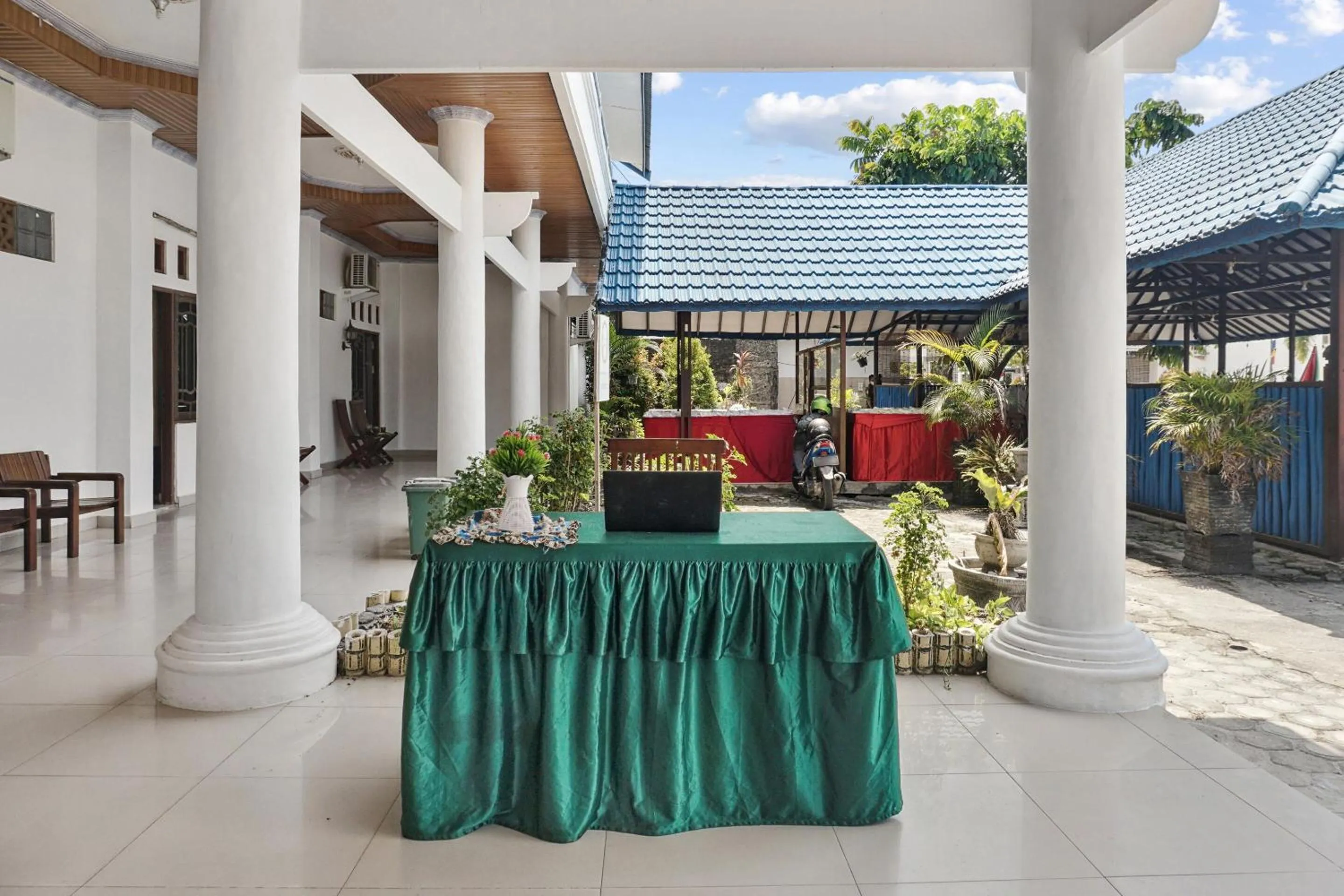 Lobby or reception in Hotel O Marang Homestay Syariah Near SMP NEGERI 1 CEMPAGA