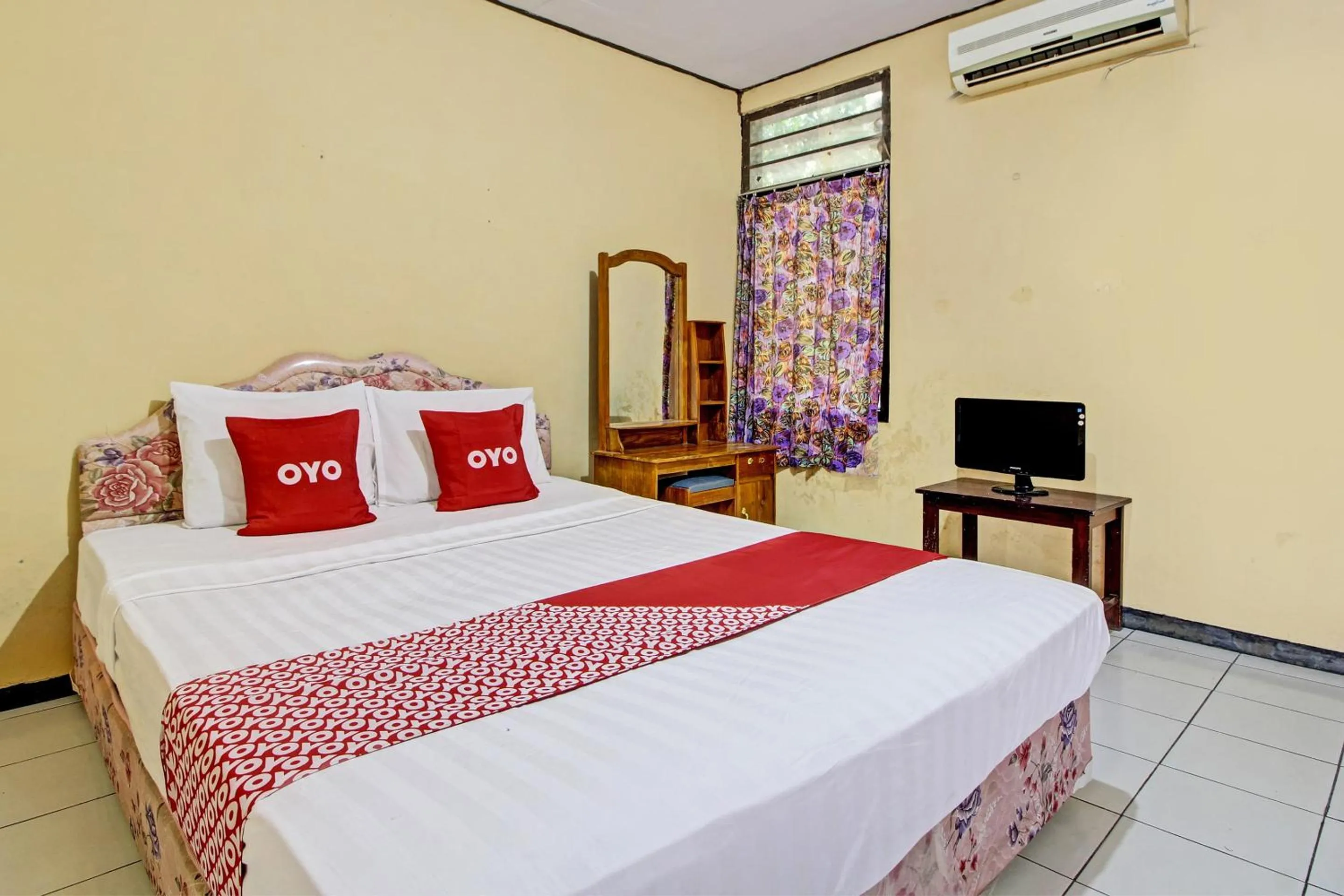 Bedroom in Hotel O Sendang Asri