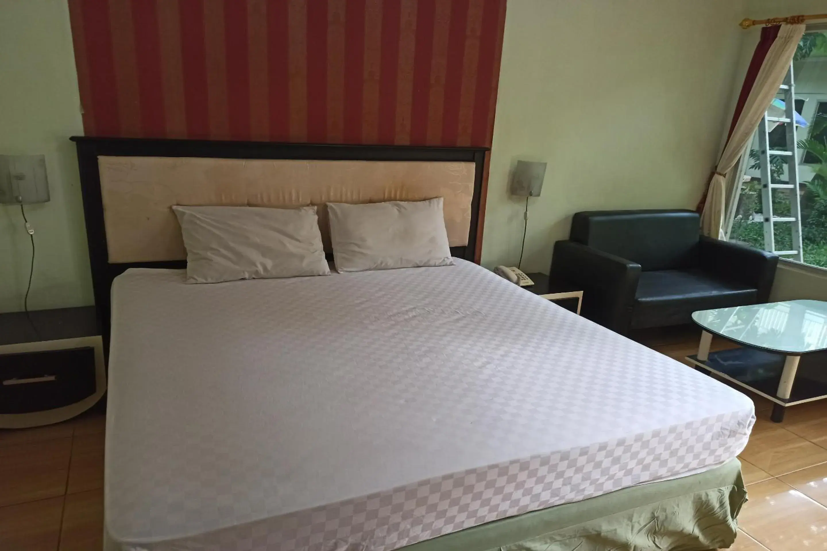 Hotel O Wisma Pundu Syariah Near Kantor Camat Kota Besi Hotel O Wisma Pundu Syariah Near Kantor Camat Kota Besi