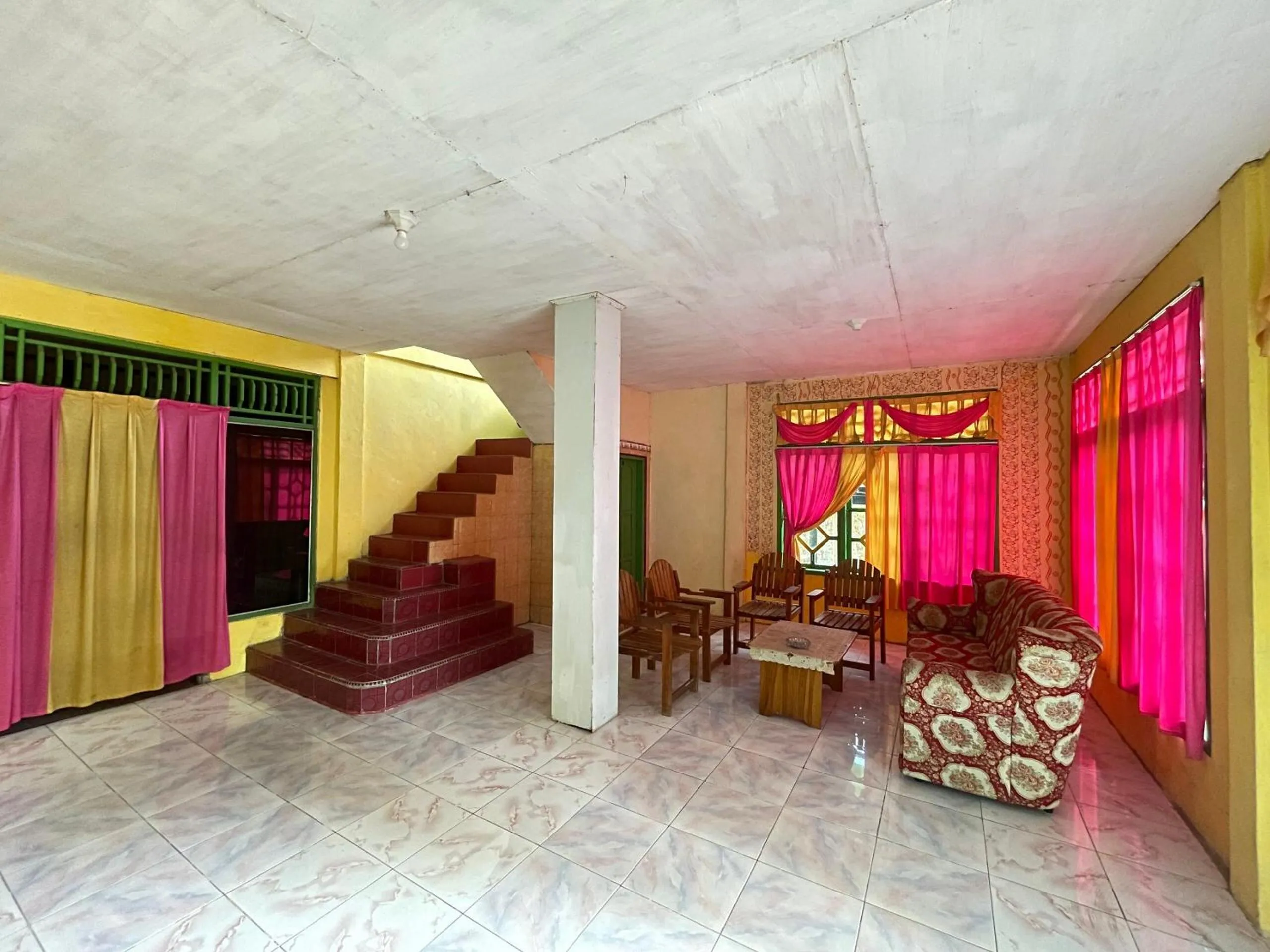 Lobby or reception in Hotel O Penginapan Asoka Indah Near PT. PLN (persero) Gardu Induk Barru