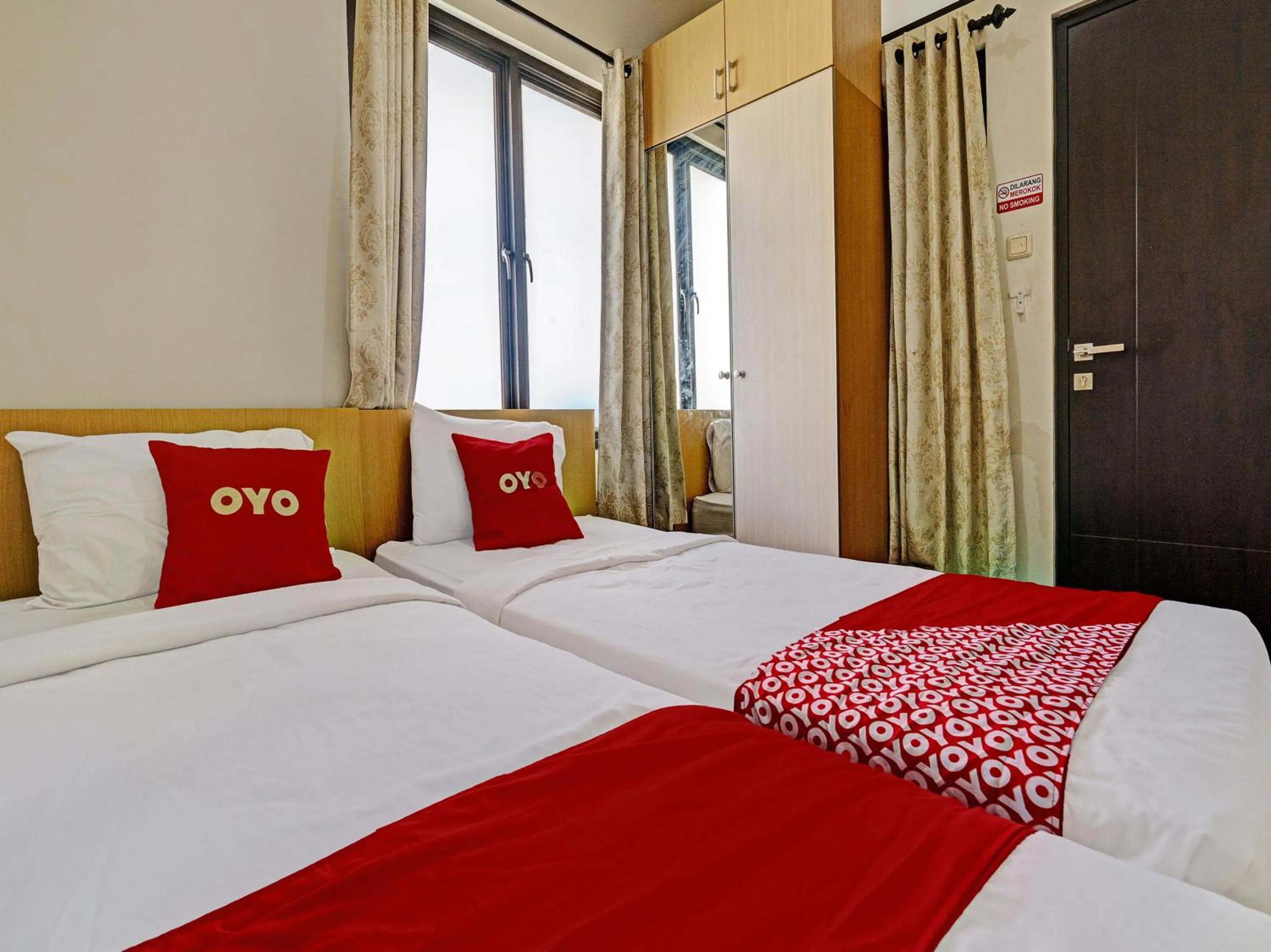 Bedroom in Hotel O Losmen Diah Syariah