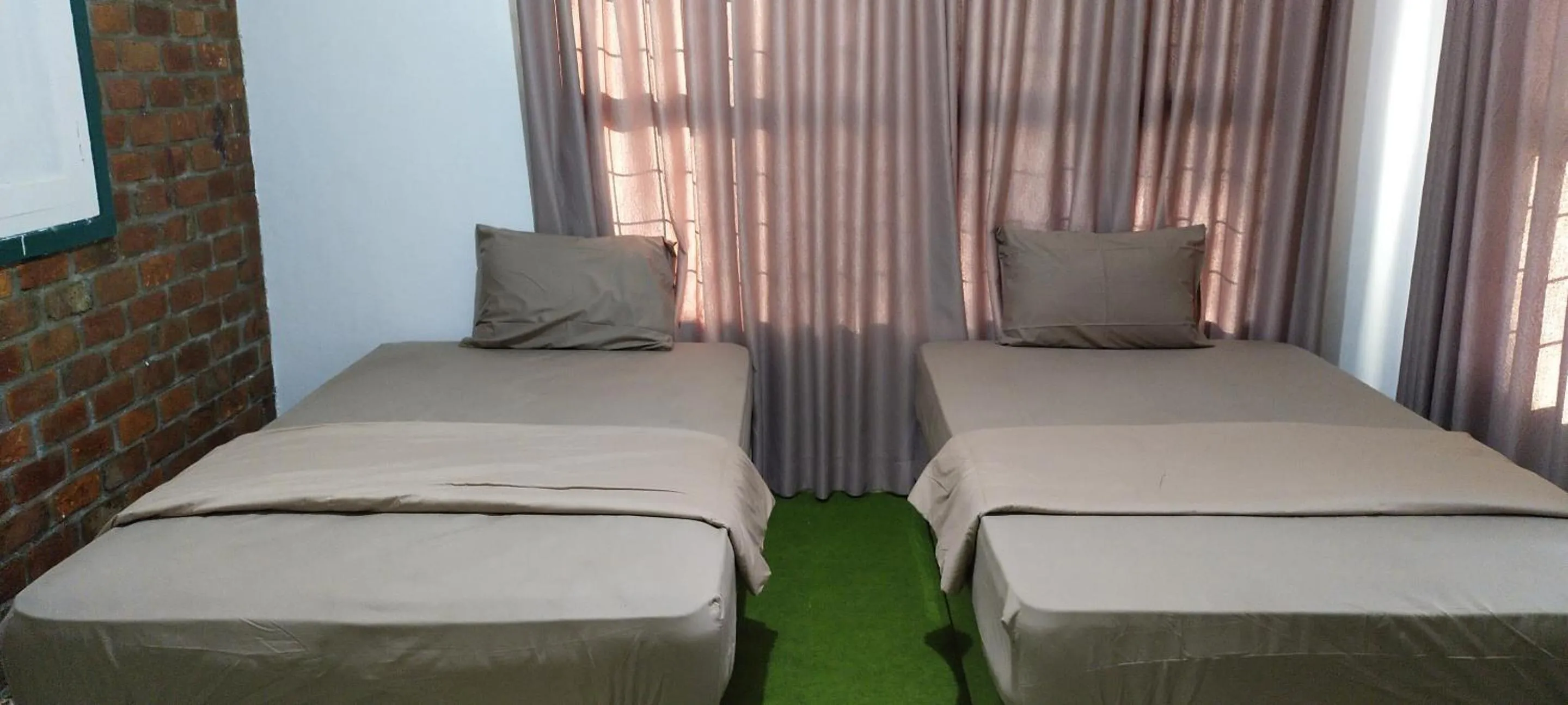 Bedroom, Bed in Hotel O Losmen Griya Mulia Katingan Kuala