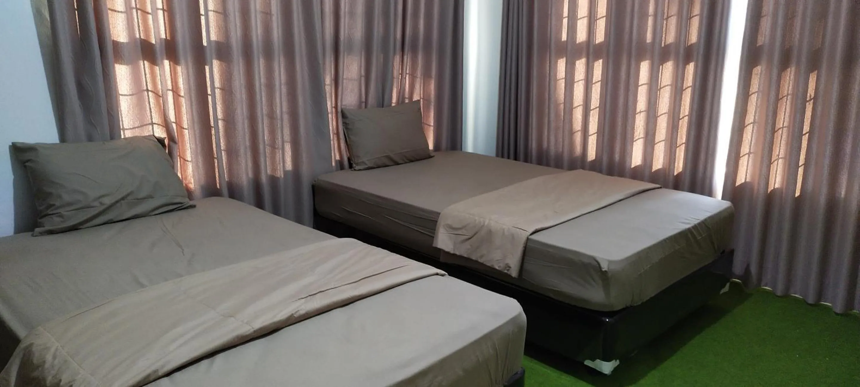 Bedroom, Bed in Hotel O Losmen Griya Mulia Katingan Kuala