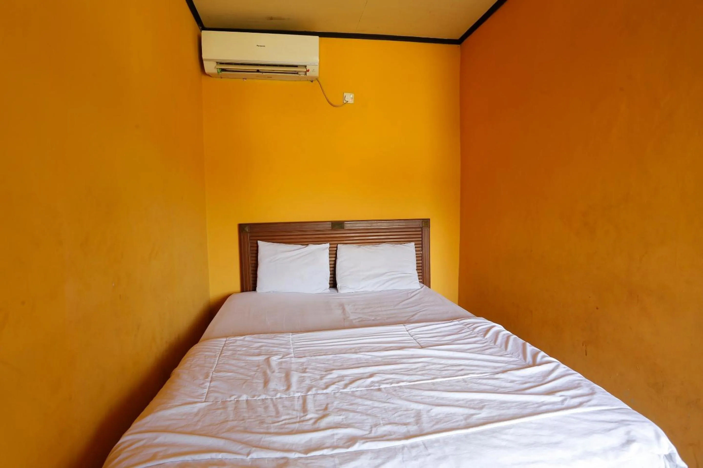 Bedroom in Hotel O Rumah Kost Kita Tarakan