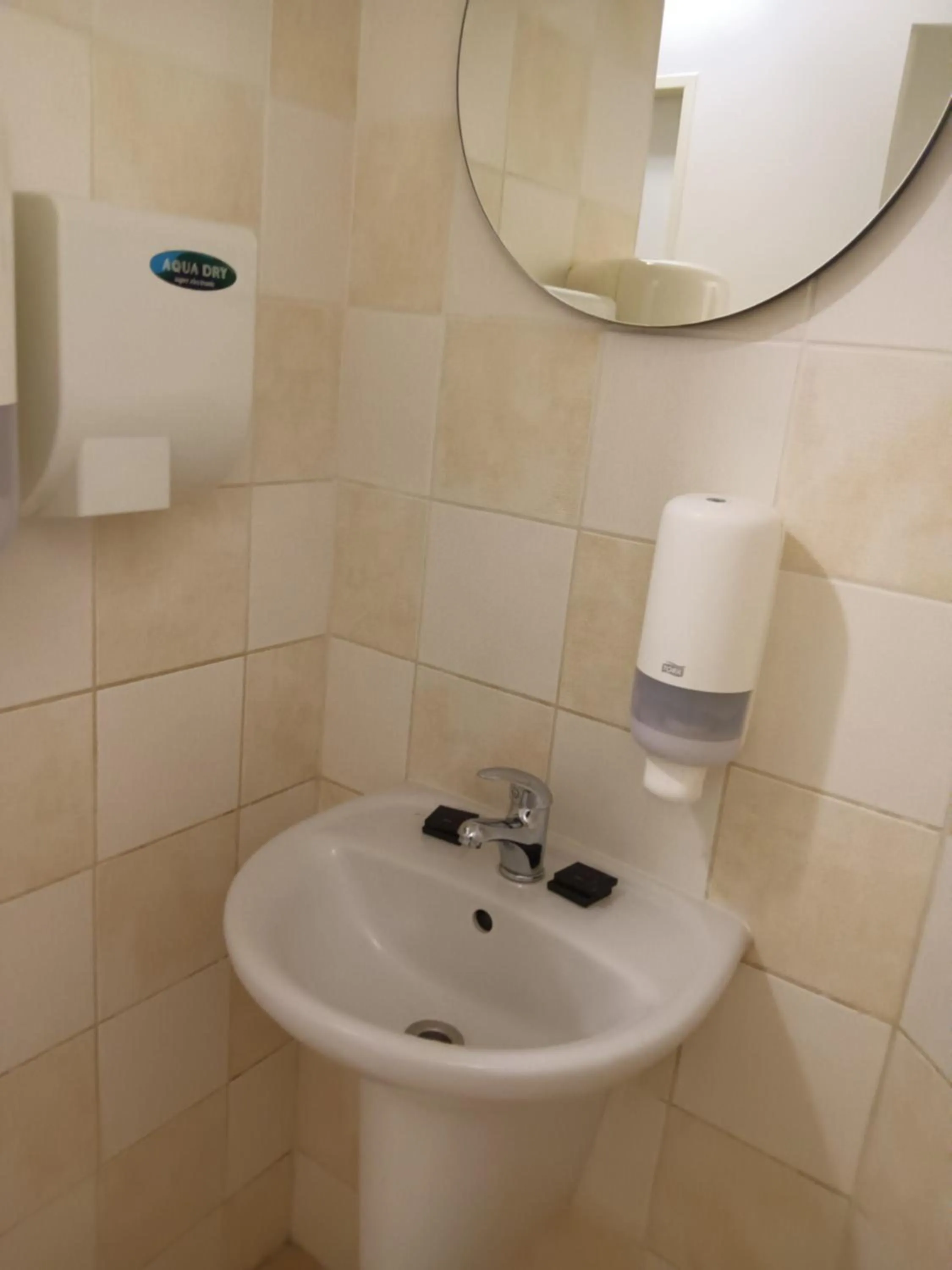 Bathroom in Powder Tower Suites