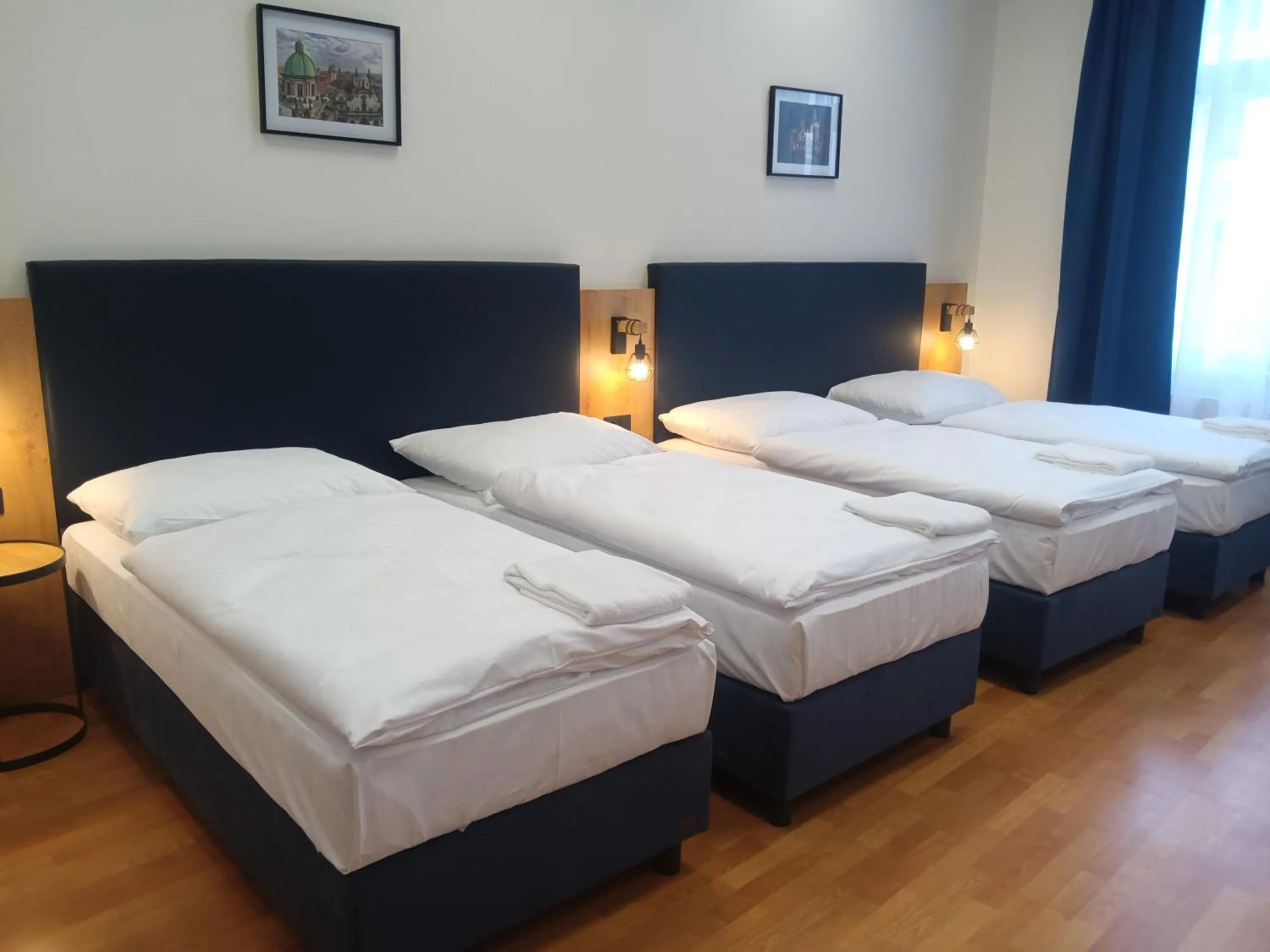 Bedroom, Bed in Powder Tower Suites