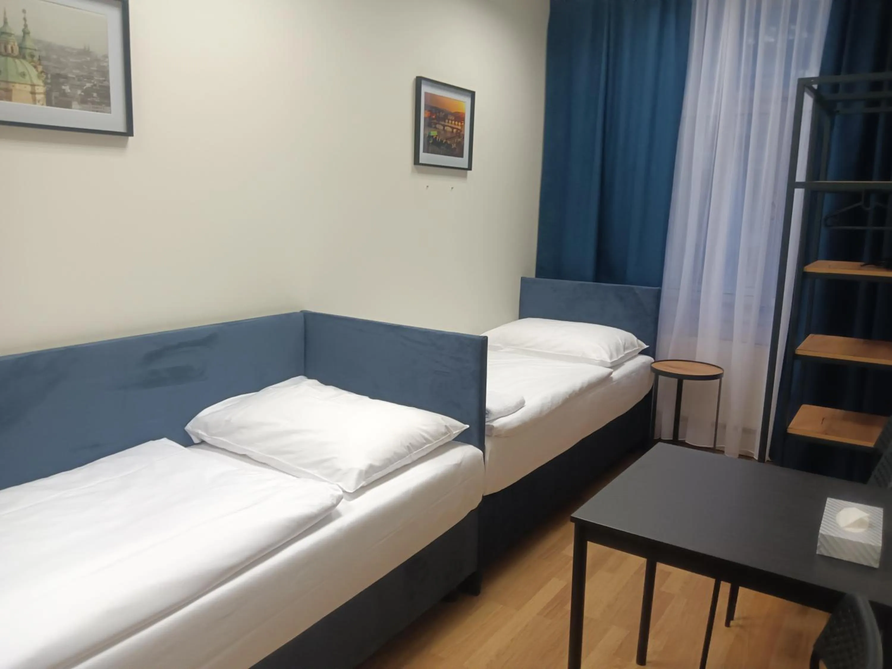 Bedroom, Bed in Powder Tower Suites