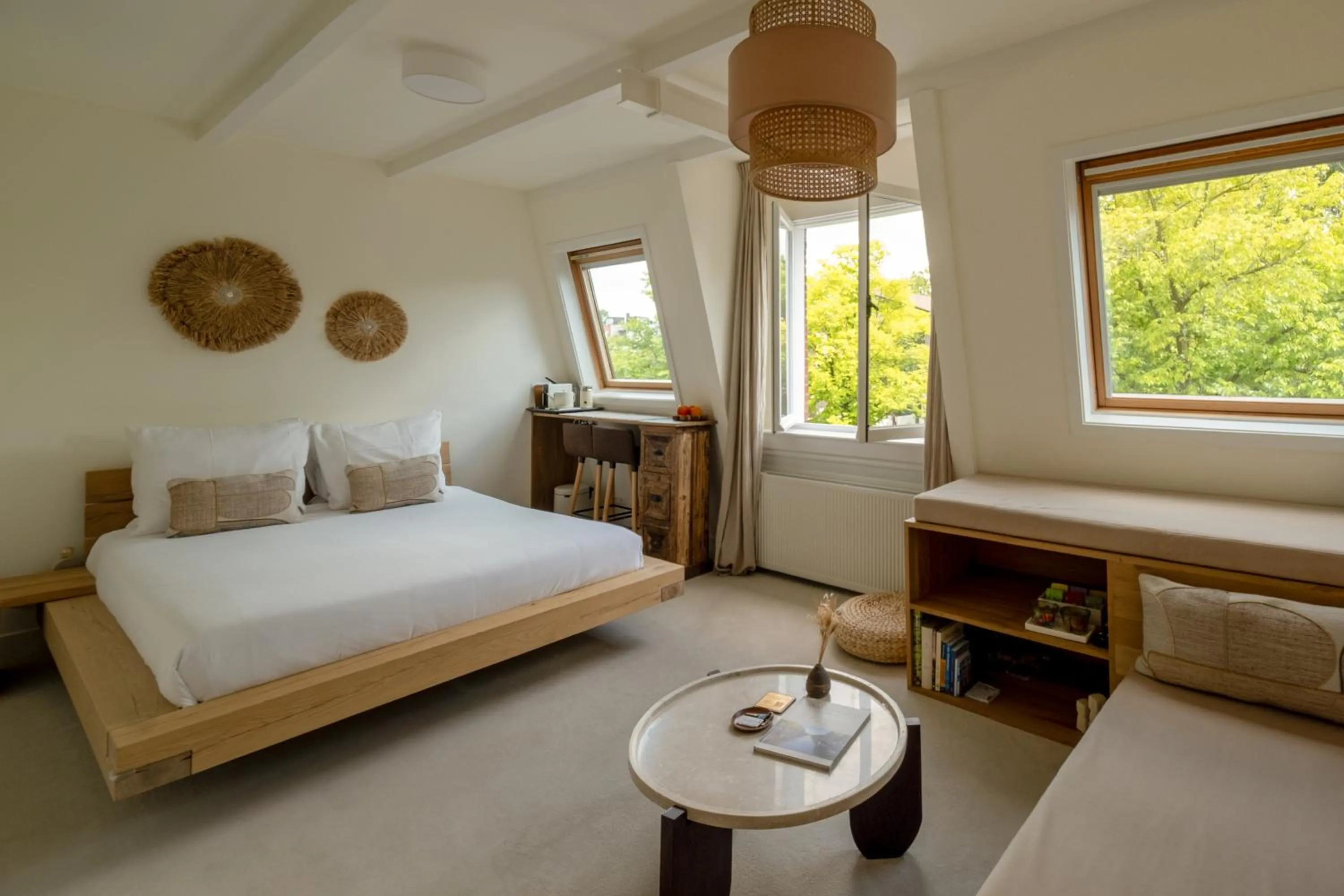 Living room, Bed in Canal View Stay Amsterdam