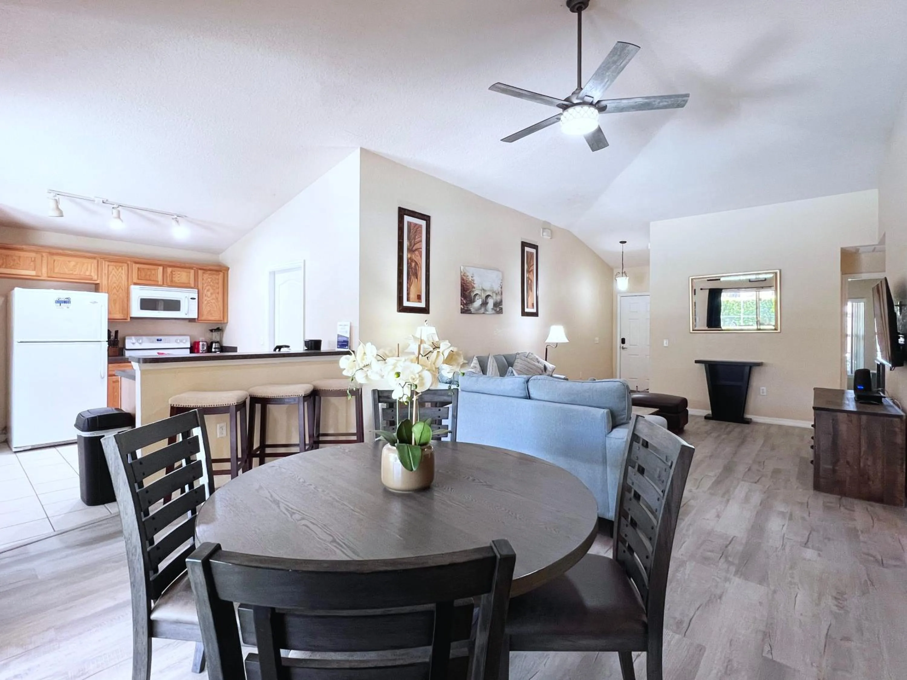 Lovely 3-Bedroom Pool Villa-1445SCD