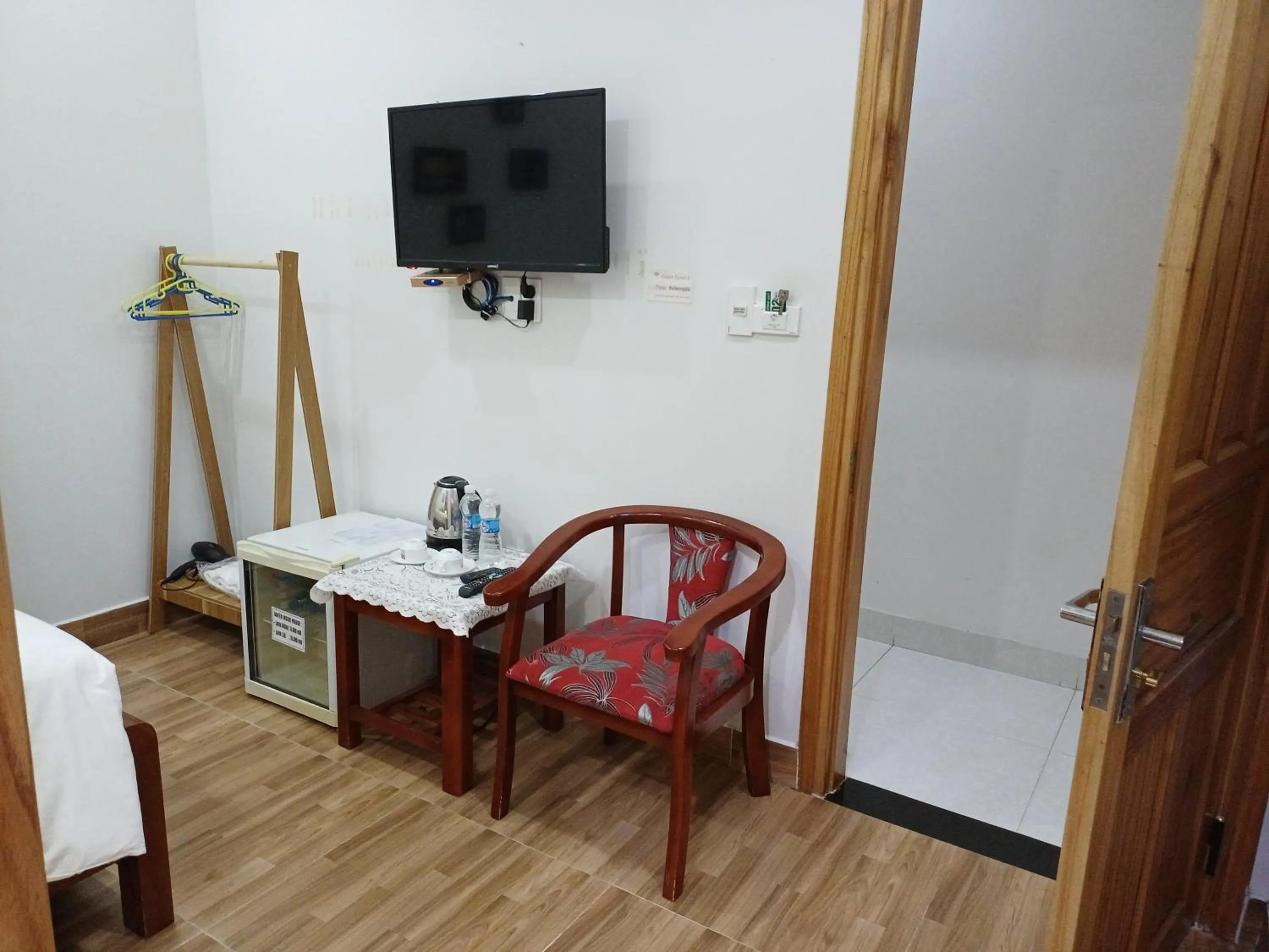 TV and multimedia in GREEN TOWN hotel HỘI AN