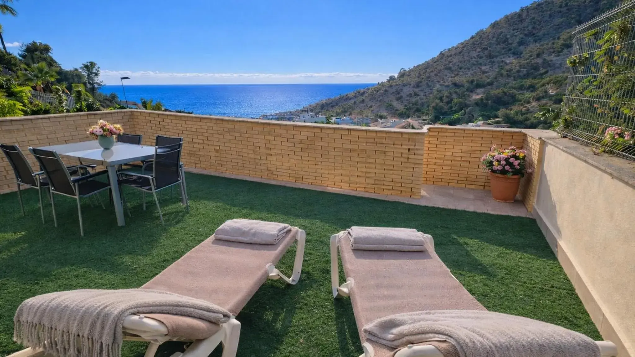 Modern Duplex in Sitges with Private Parking, Sea Views & Terrace Modern Duplex in Sitges with Private Parking, Sea Views & Terrace